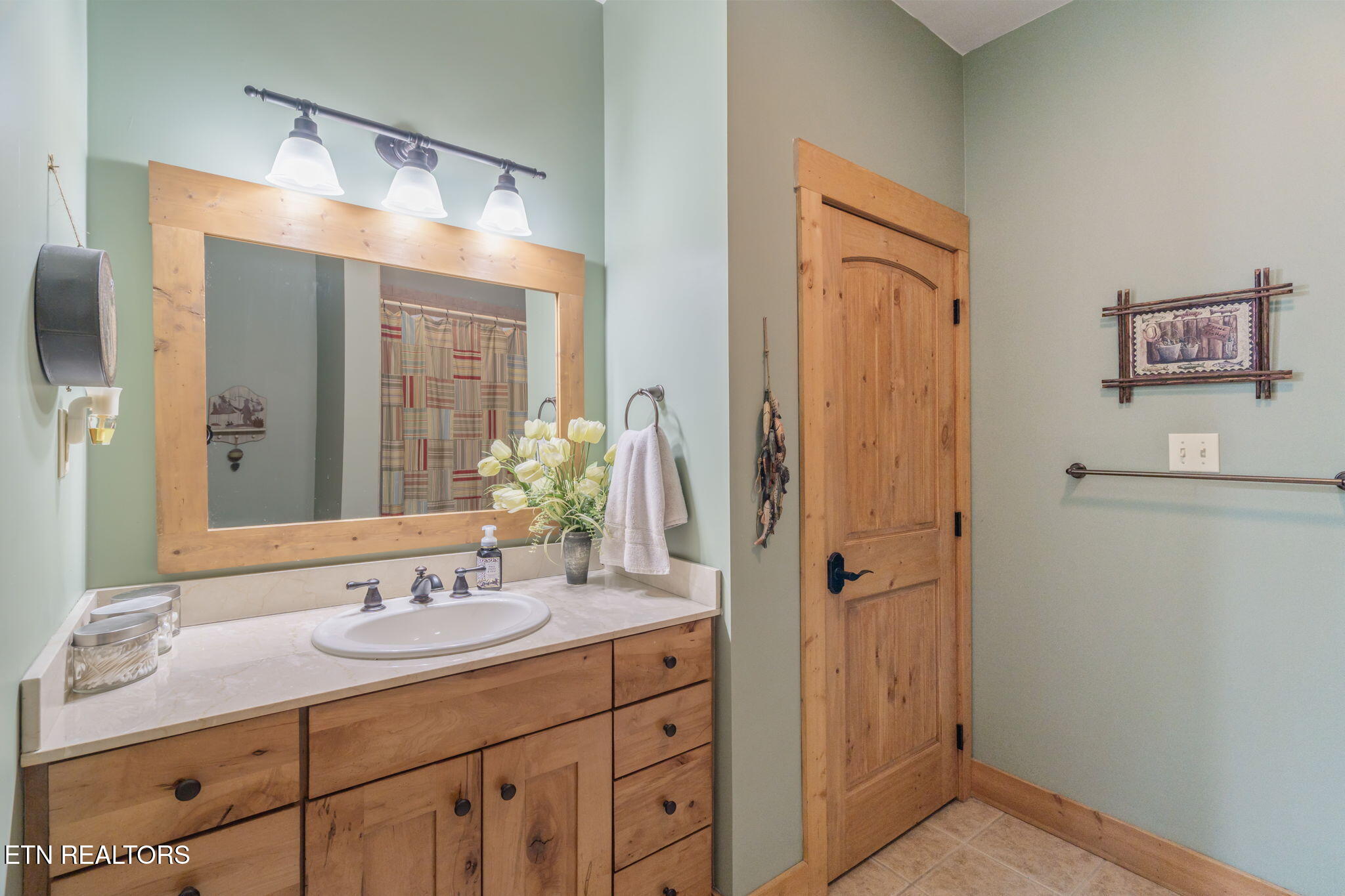 168 Rockfish Point New Tazewell TN 37825