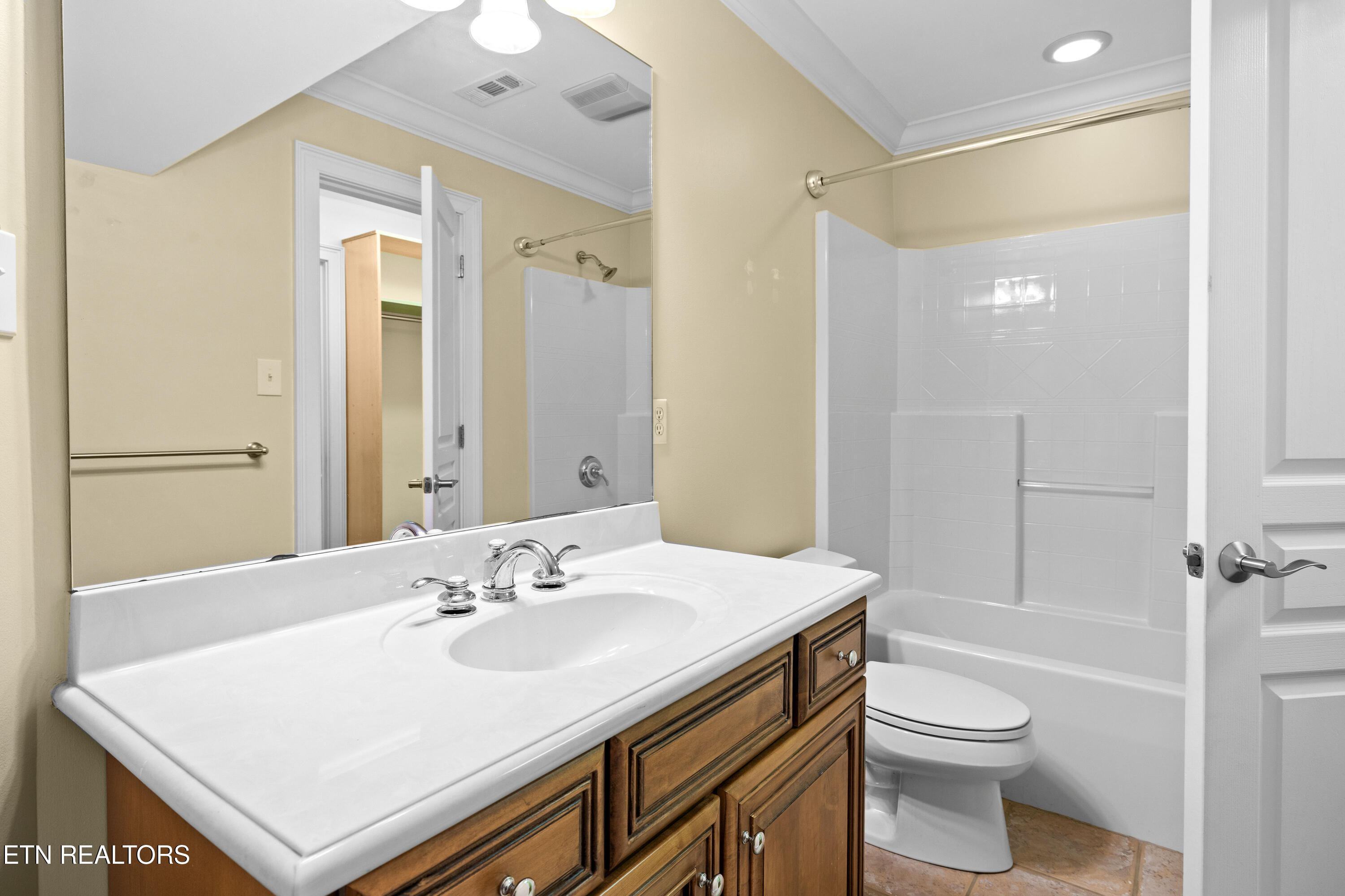 12631 Barnstable Lane Knoxville TN 37922