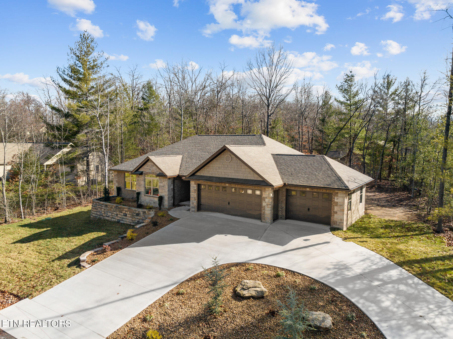 140 Windsor Road Fairfield Glade TN 38558