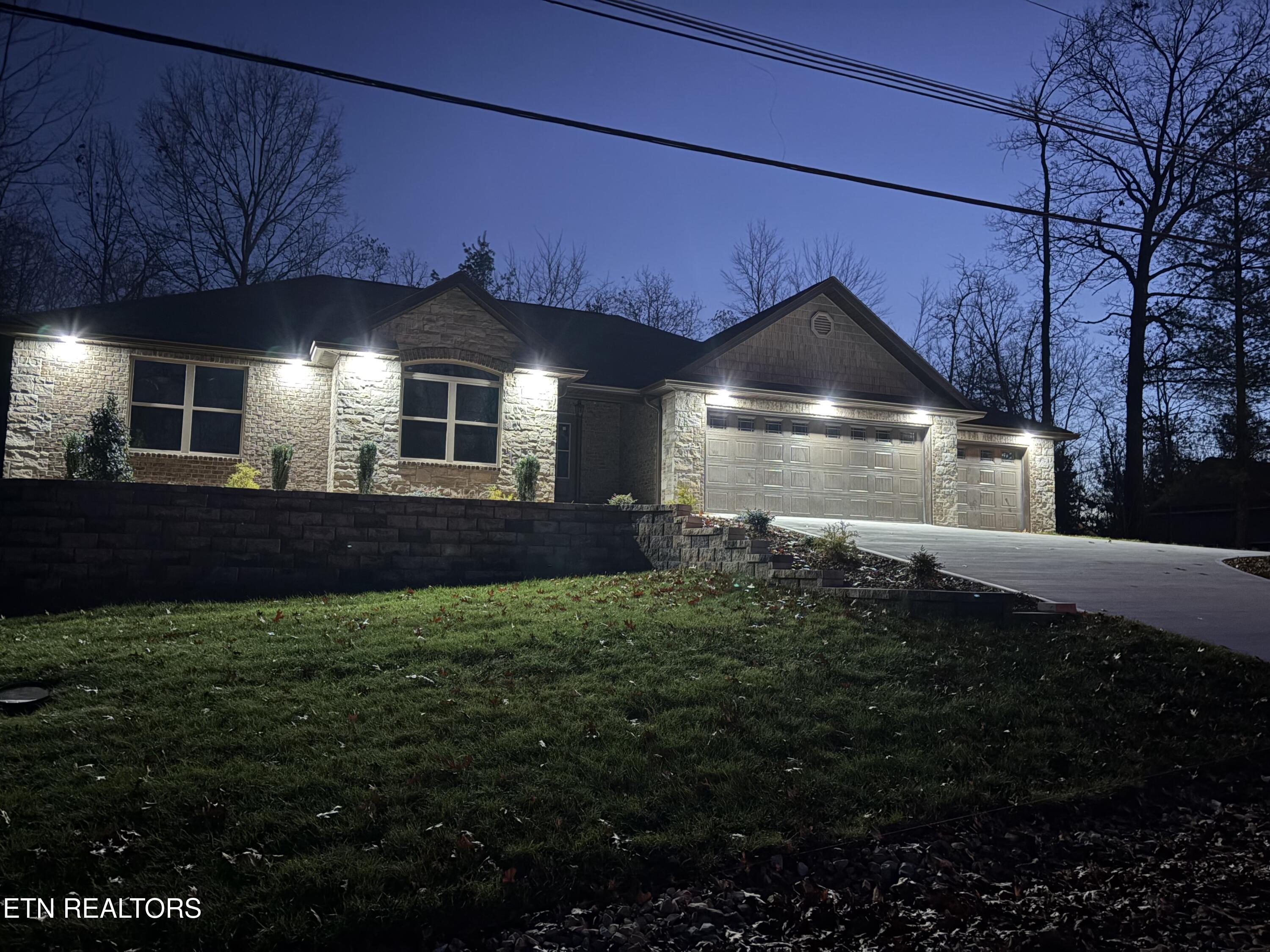 140 Windsor Road Fairfield Glade TN 38558