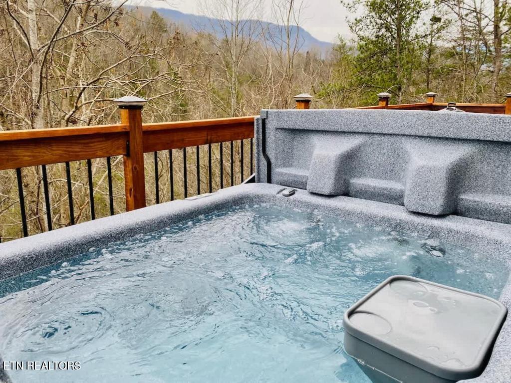 942 Vixen Run Gatlinburg TN 37738