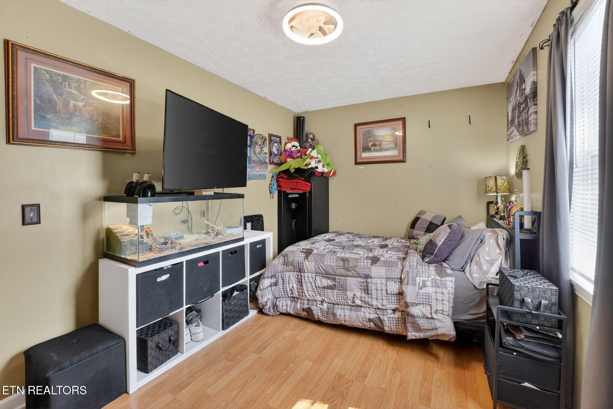 206 E Maple Street Caryville TN 37714