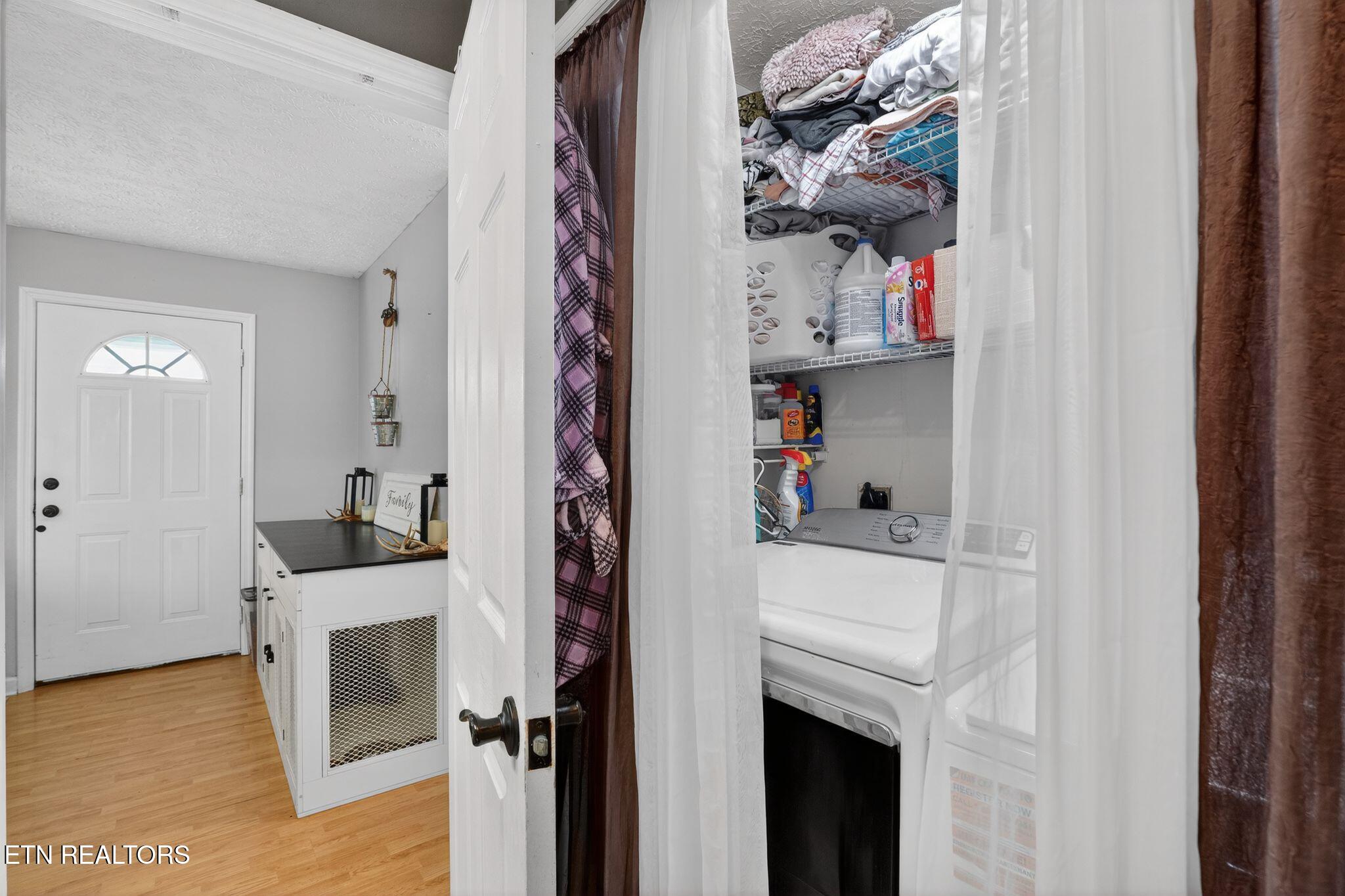 206 E Maple Street Caryville TN 37714