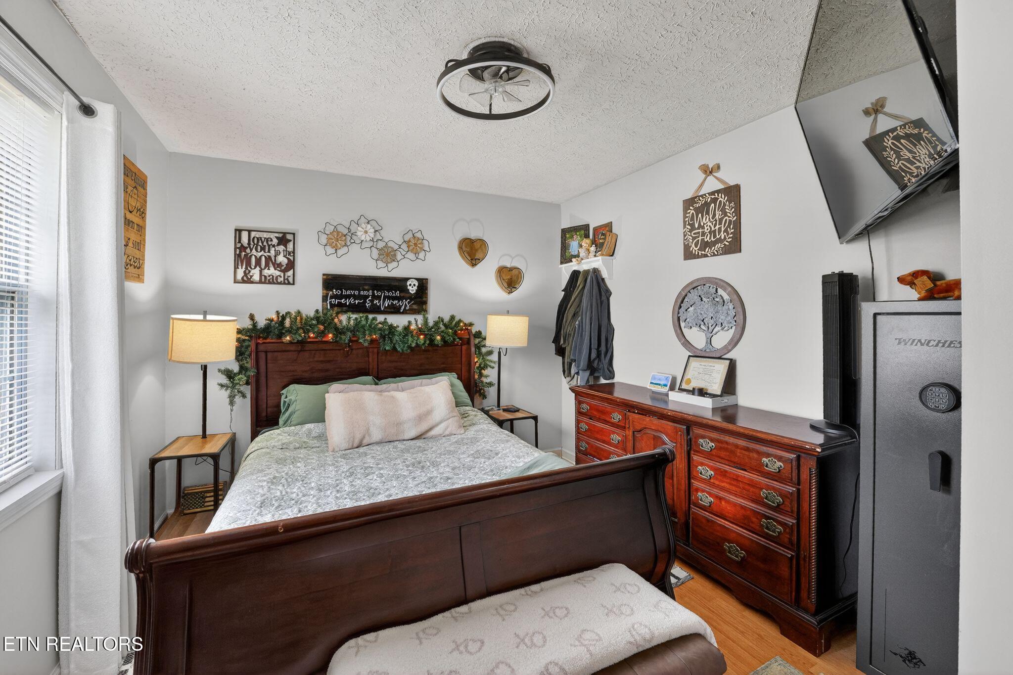 206 E Maple Street Caryville TN 37714