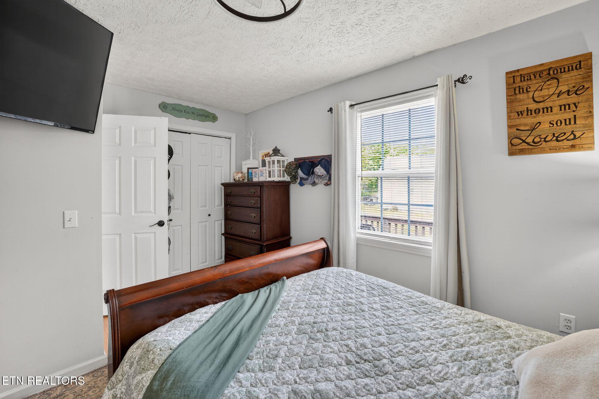 206 E Maple Street Caryville TN 37714