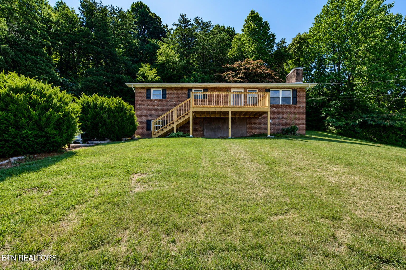 1306 Brushy Valley Road Heiskell TN 37754