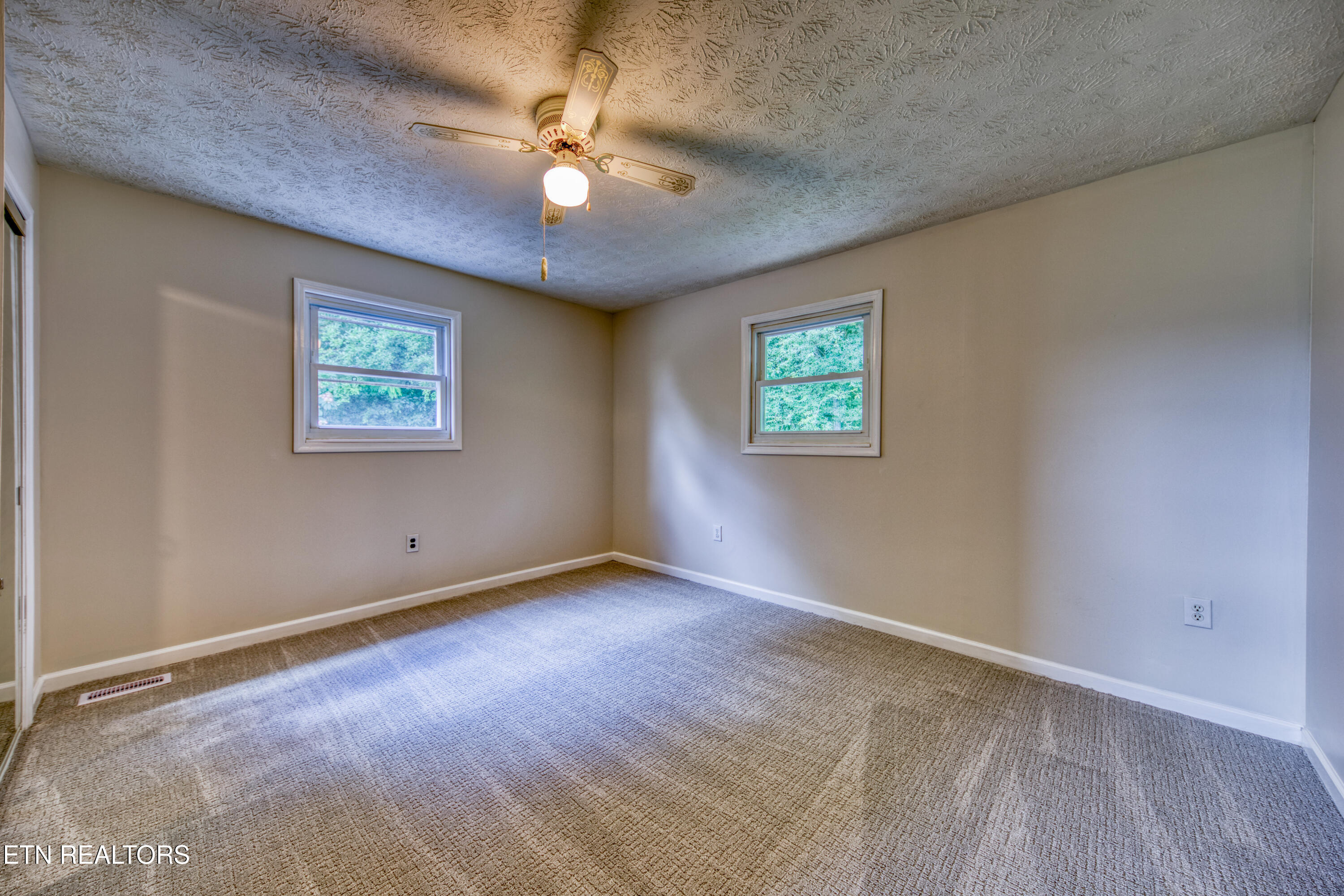 1306 Brushy Valley Road Heiskell TN 37754