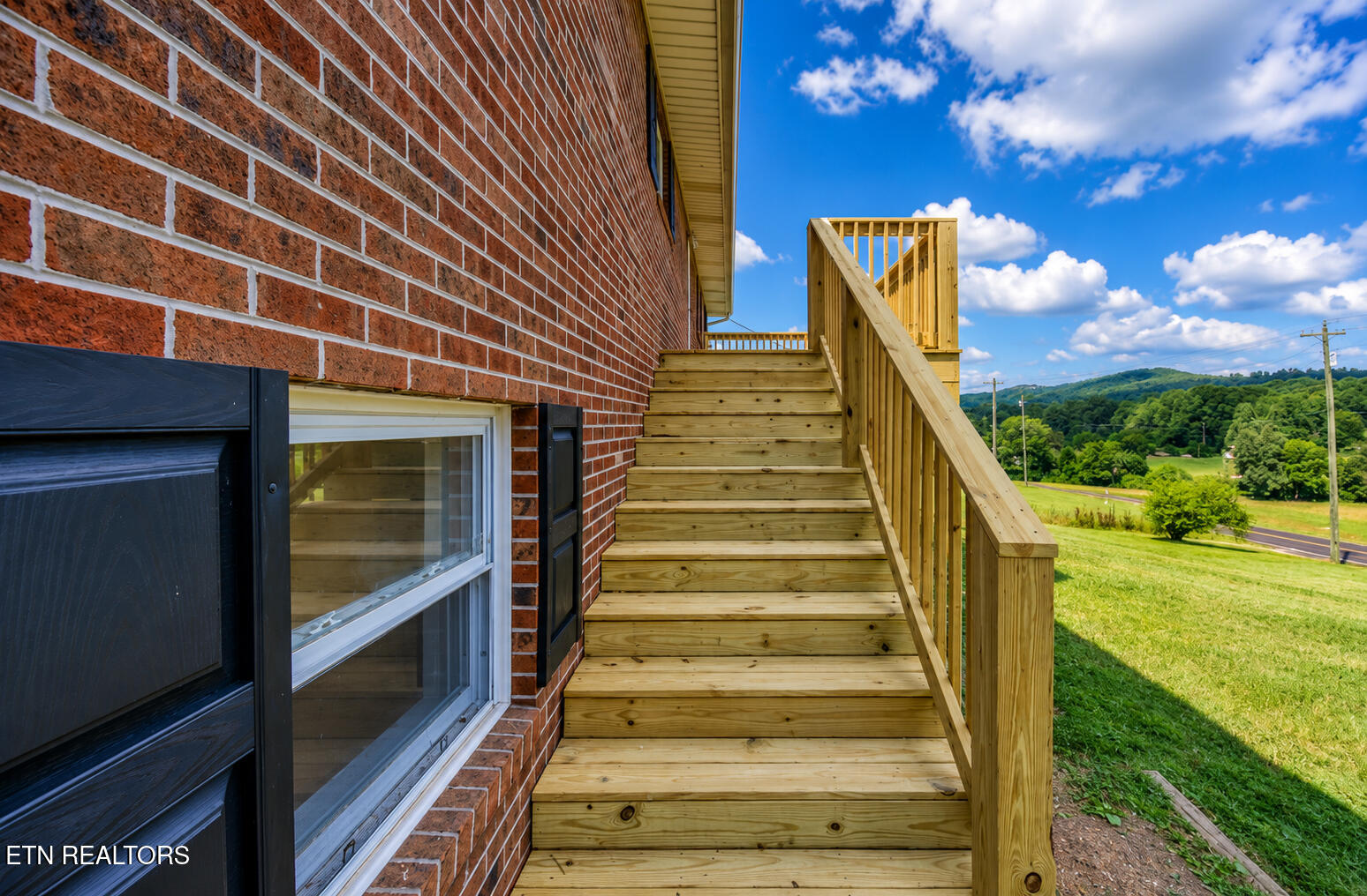 1306 Brushy Valley Road Heiskell TN 37754