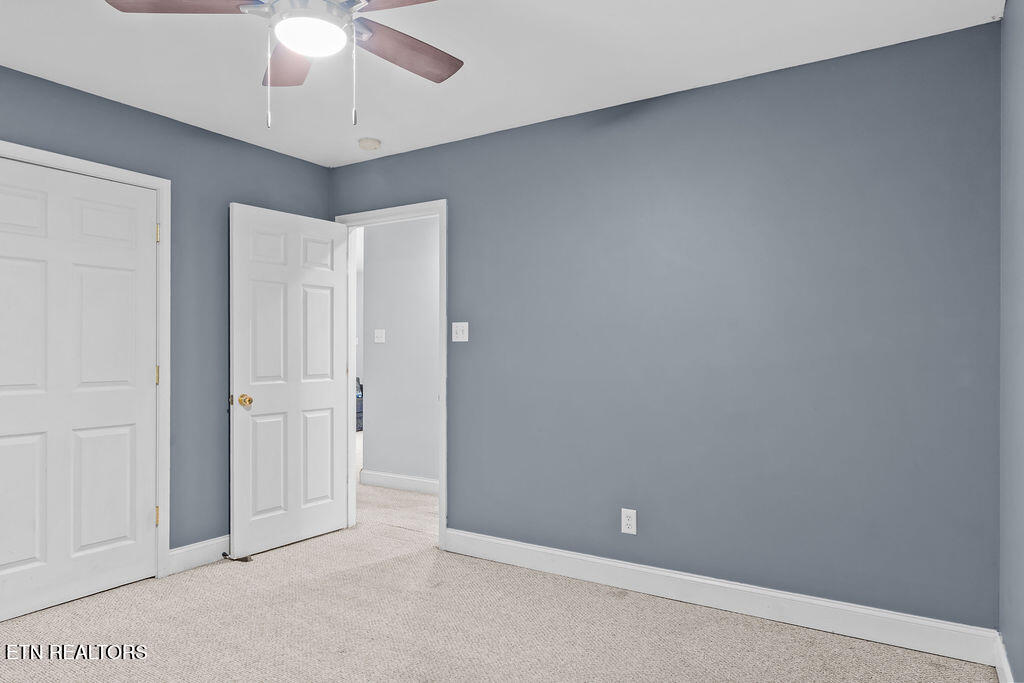 624 Liverpool Lane Knoxville TN 37920