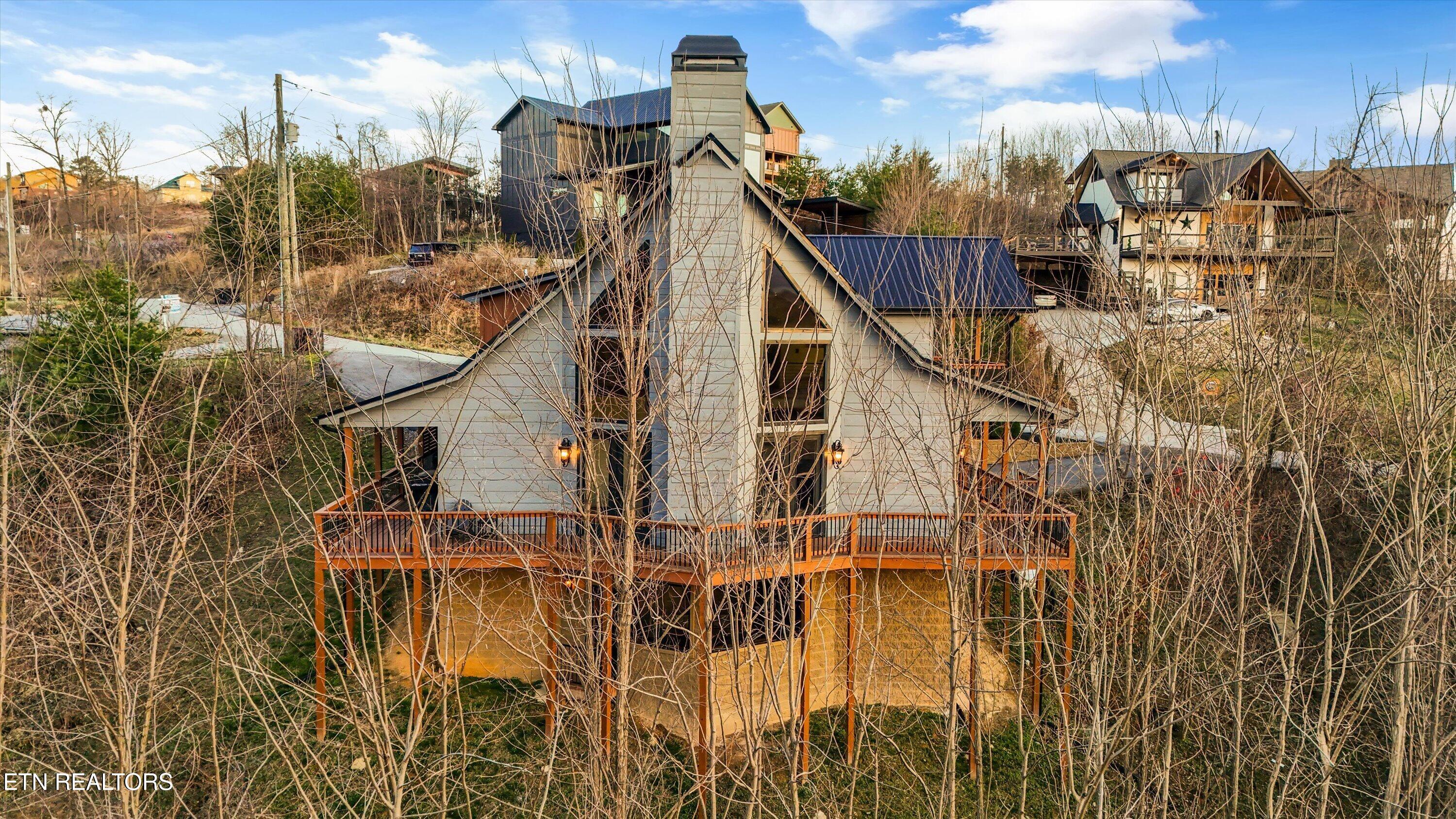 561 Edgewood Drive Gatlinburg TN 37738