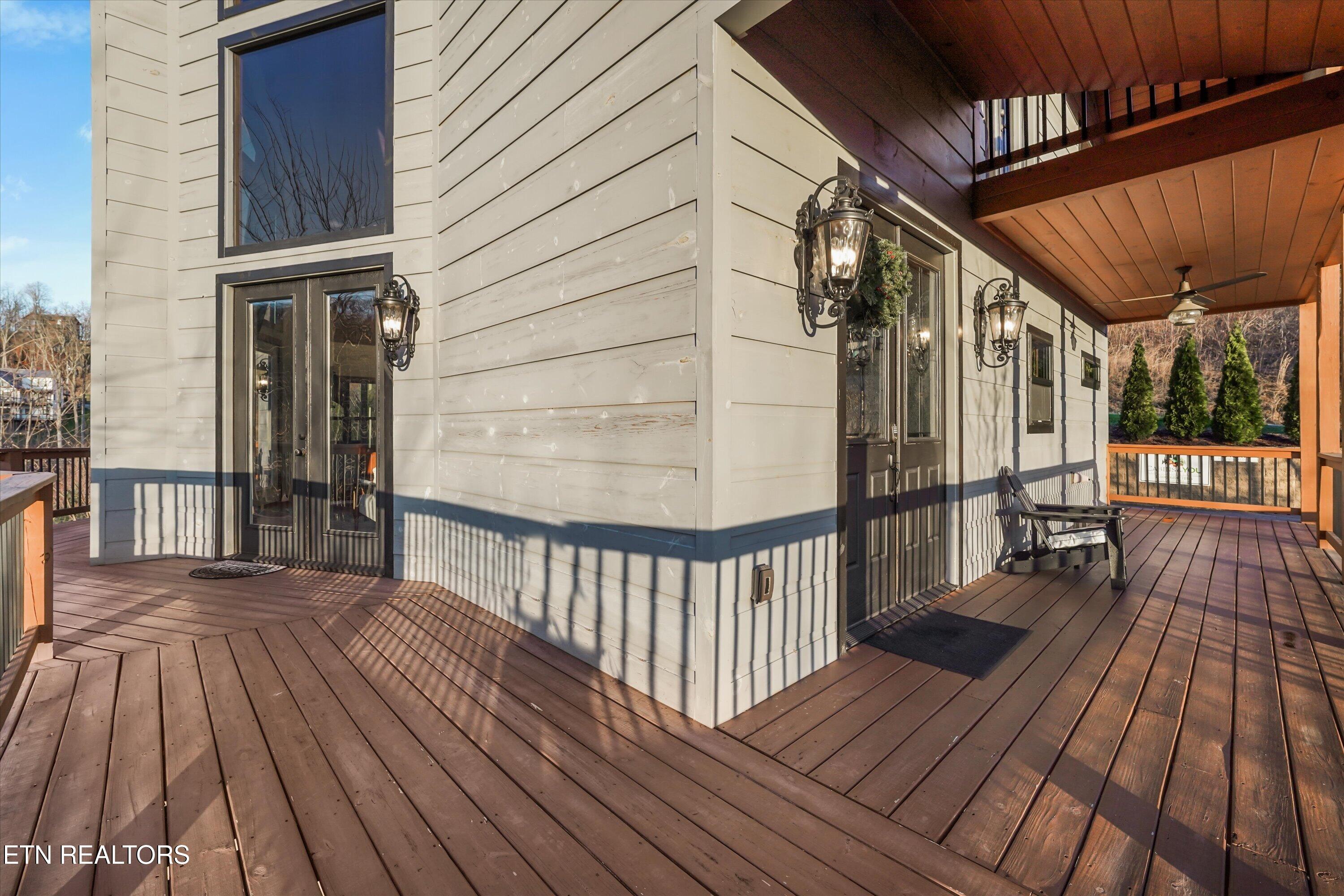 561 Edgewood Drive Gatlinburg TN 37738
