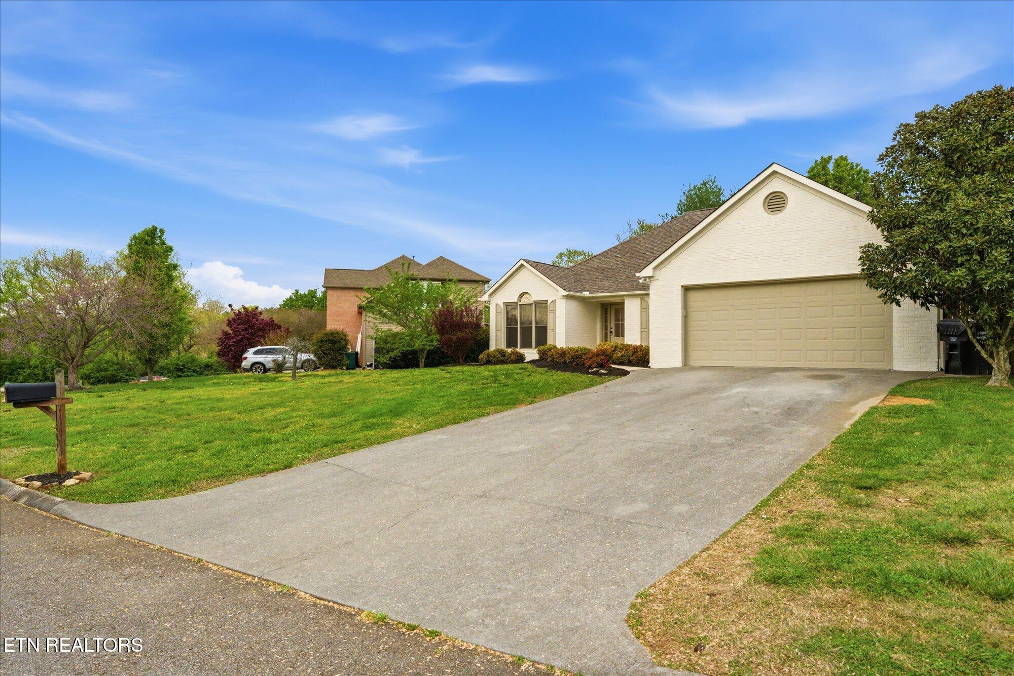 807 Concord Farms Lane Knoxville TN 37934