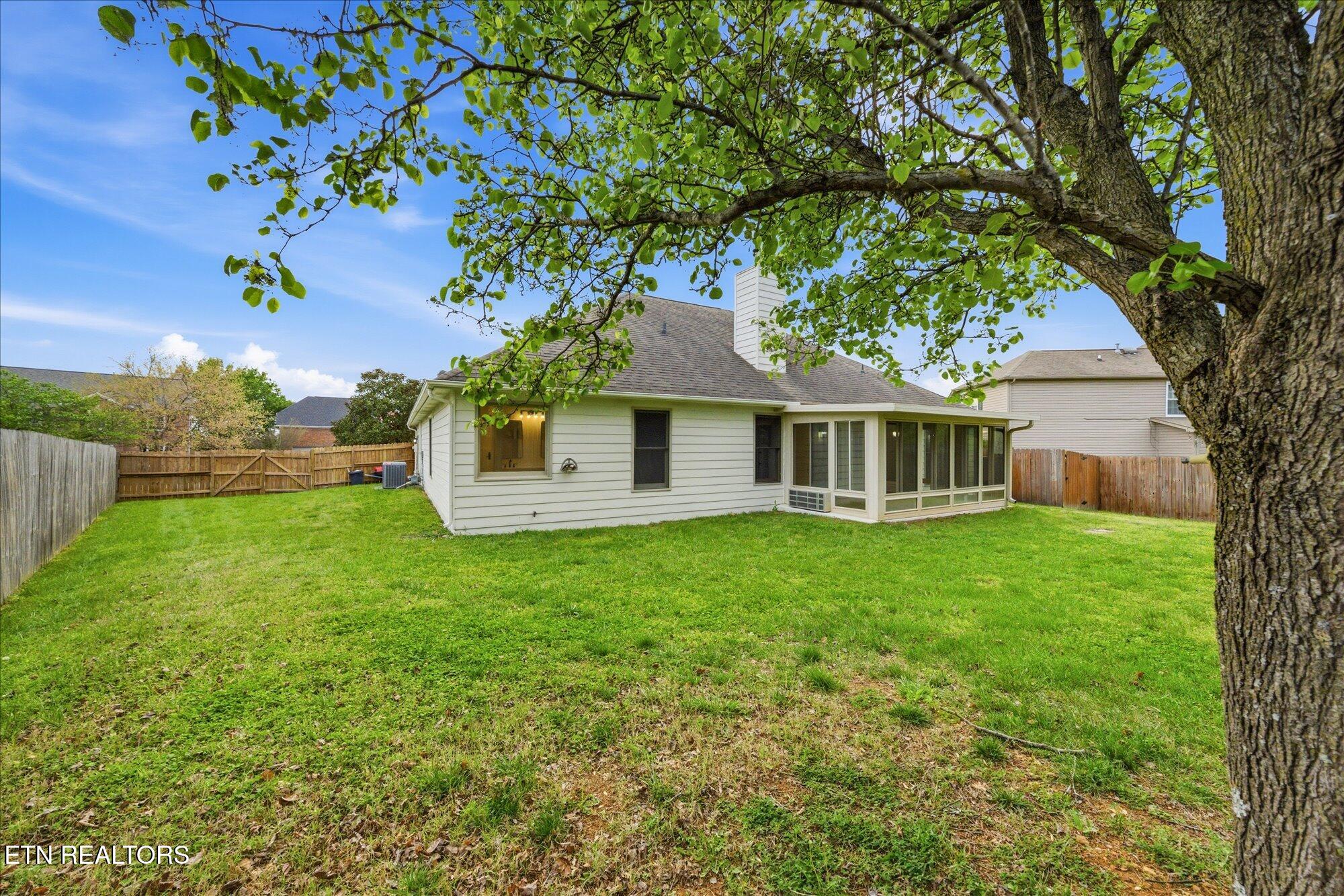 807 Concord Farms Lane Knoxville TN 37934
