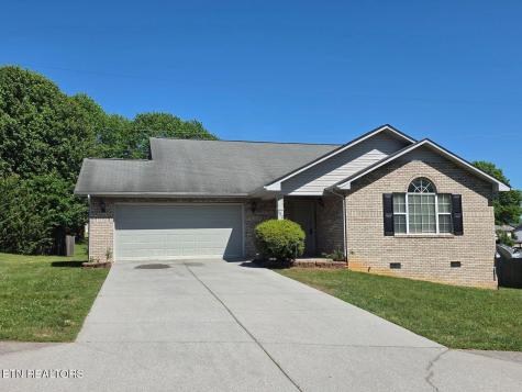 1012 Willow Creek Circle Maryville TN 37804