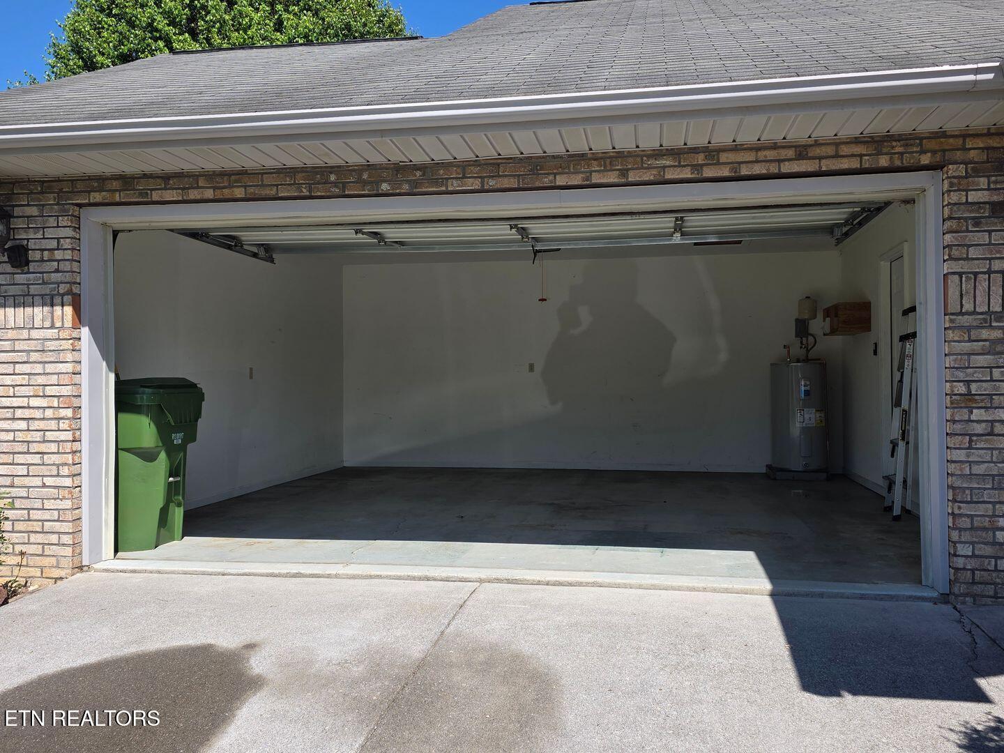 1012 Willow Creek Circle Maryville TN 37804
