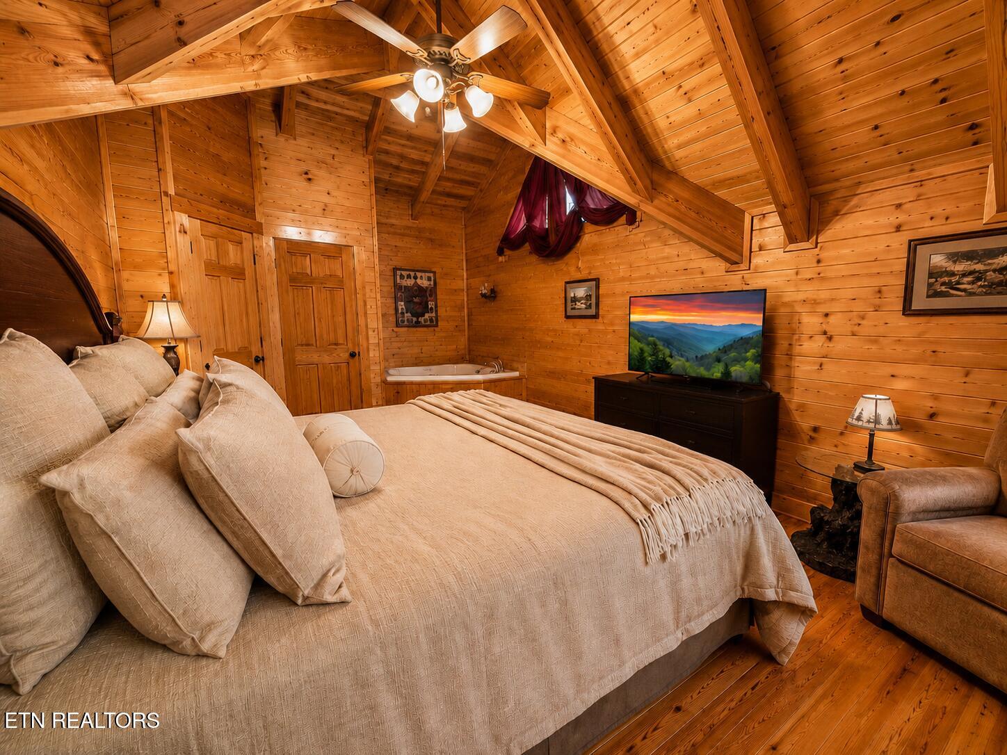 612 Cherry Blossom Way Pigeon Forge TN 37863
