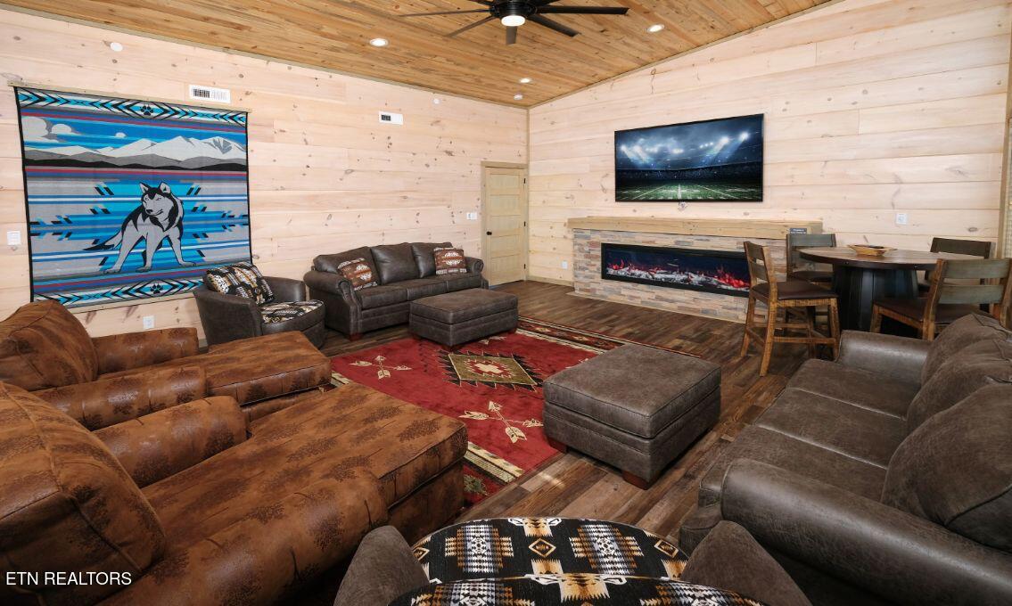 2328 Mimosa Drive Sevierville TN 37862