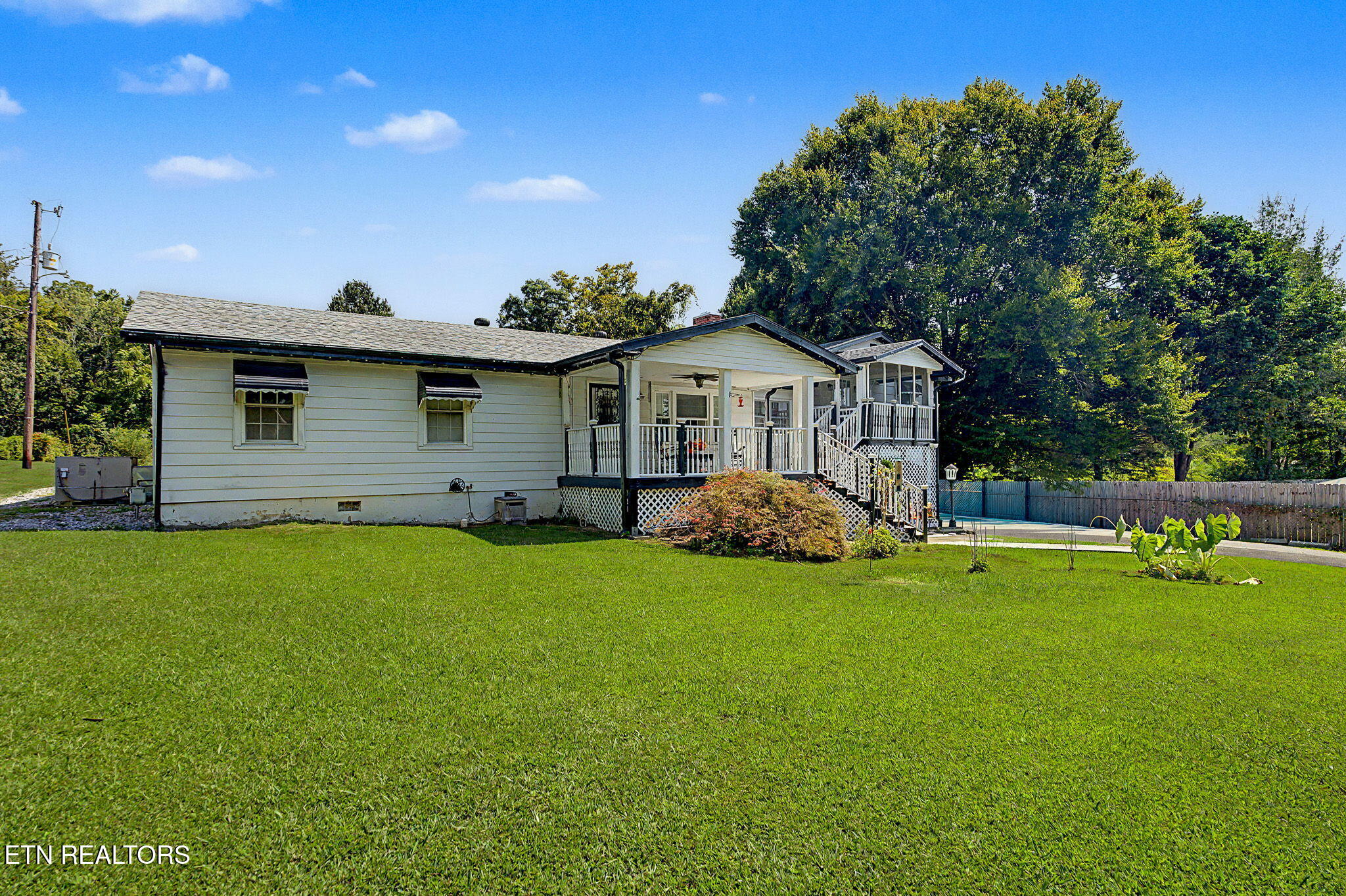 3806 Knox Lane Knoxville TN 37917