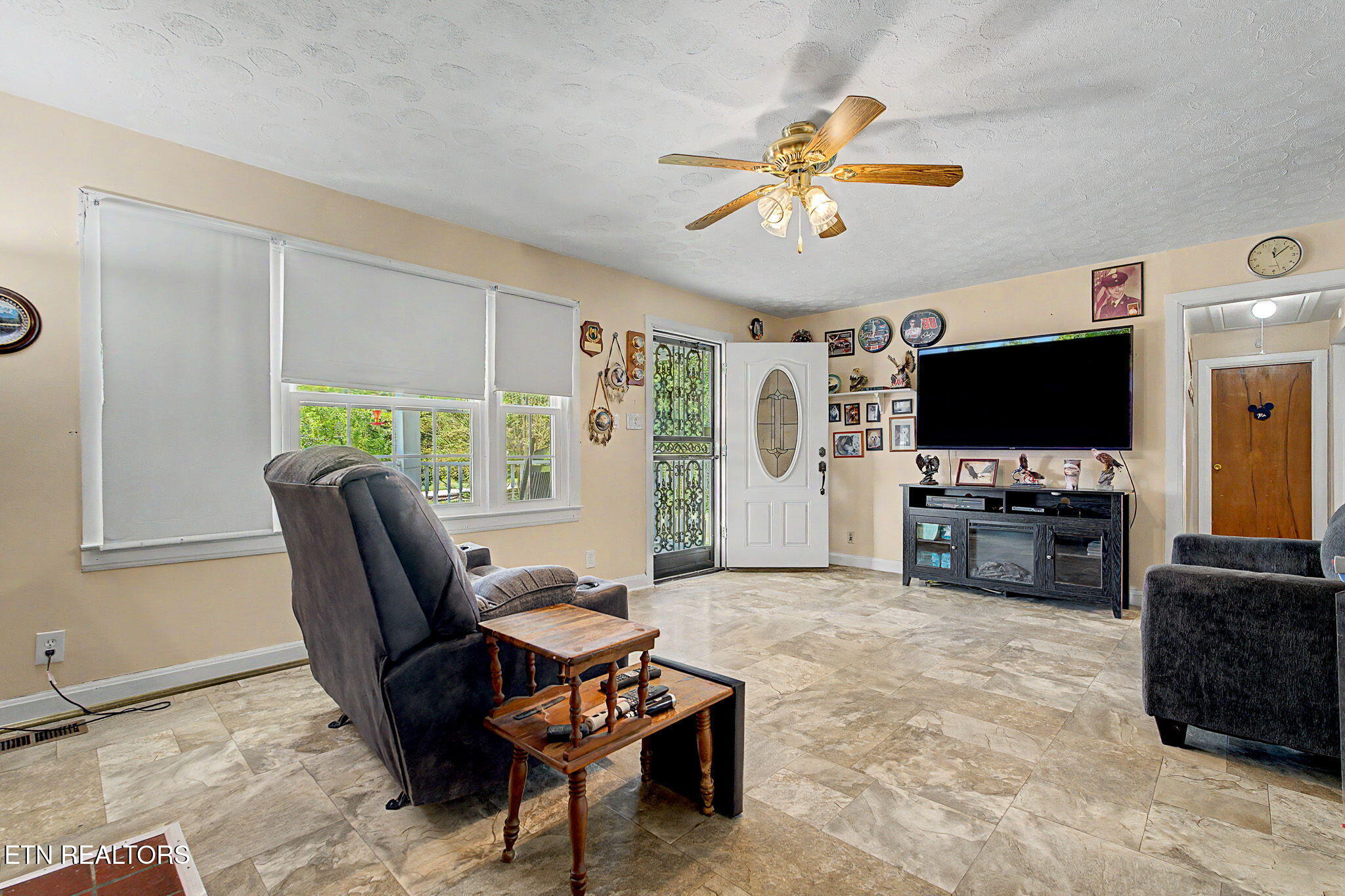 3806 Knox Lane Knoxville TN 37917