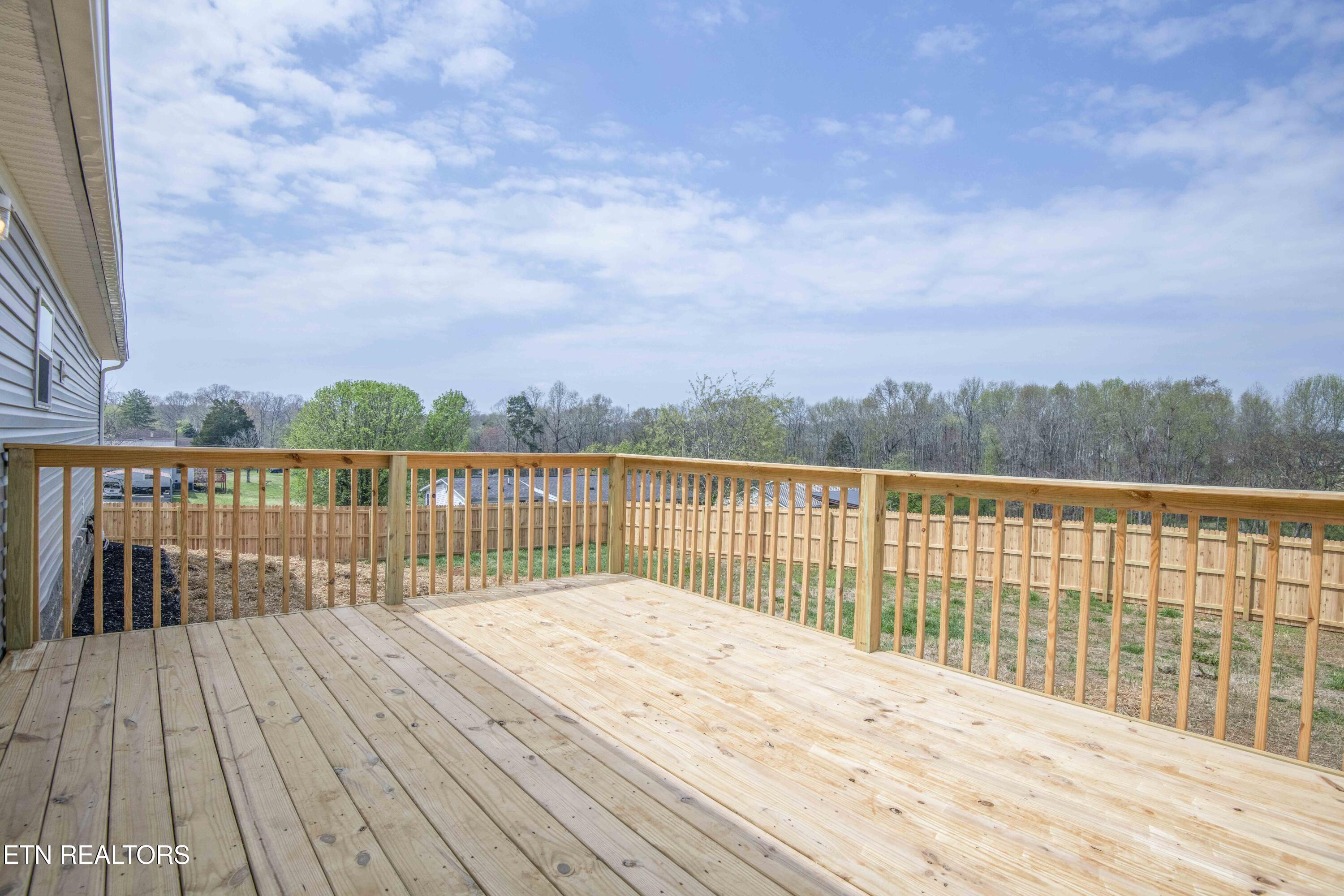 103 Johnson Drive Lenoir City TN 37771