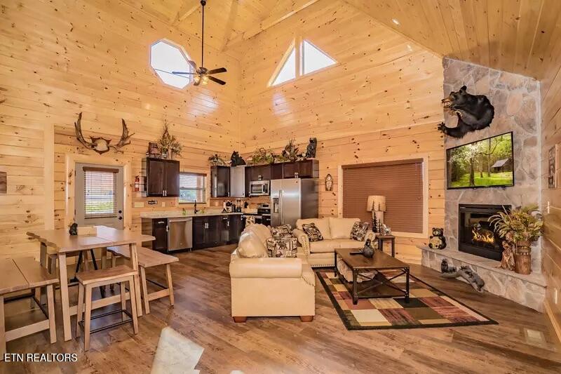 3730 Heritage Hills Drive Pigeon Forge TN 37863