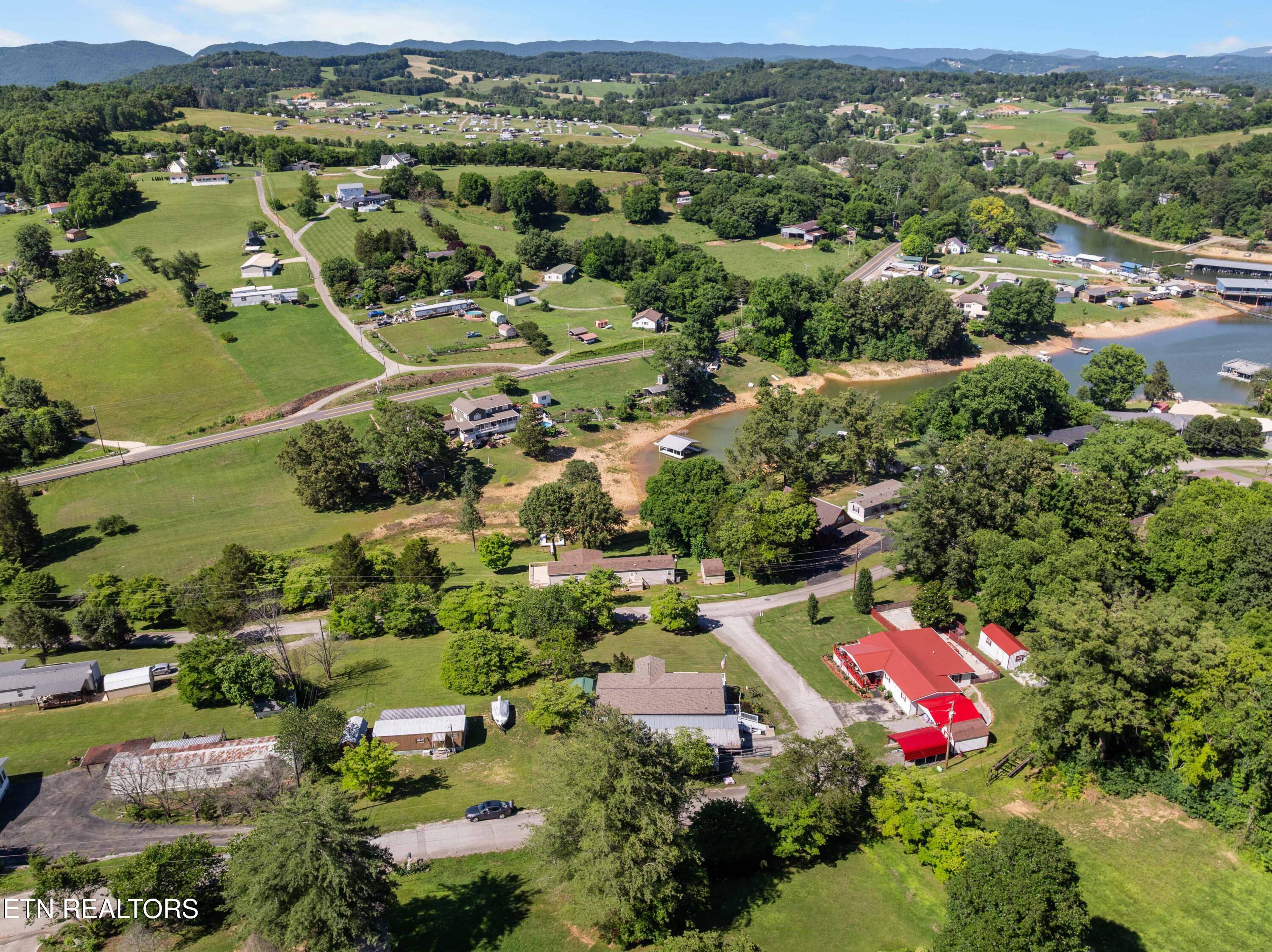 142 Honey Creek Lane Rutledge TN 37861