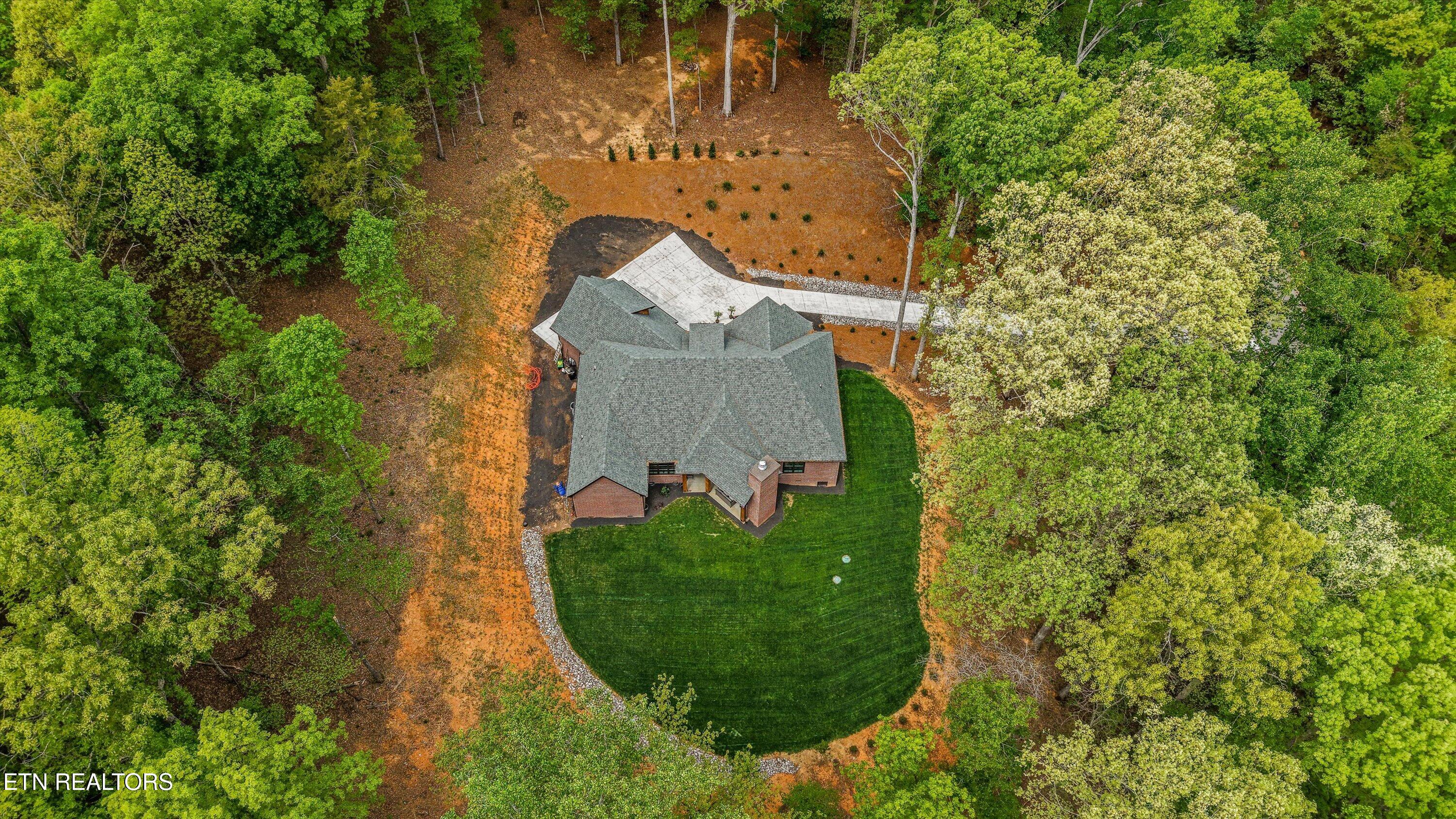 109 Lake Harbor Drive Lenoir City TN 37772