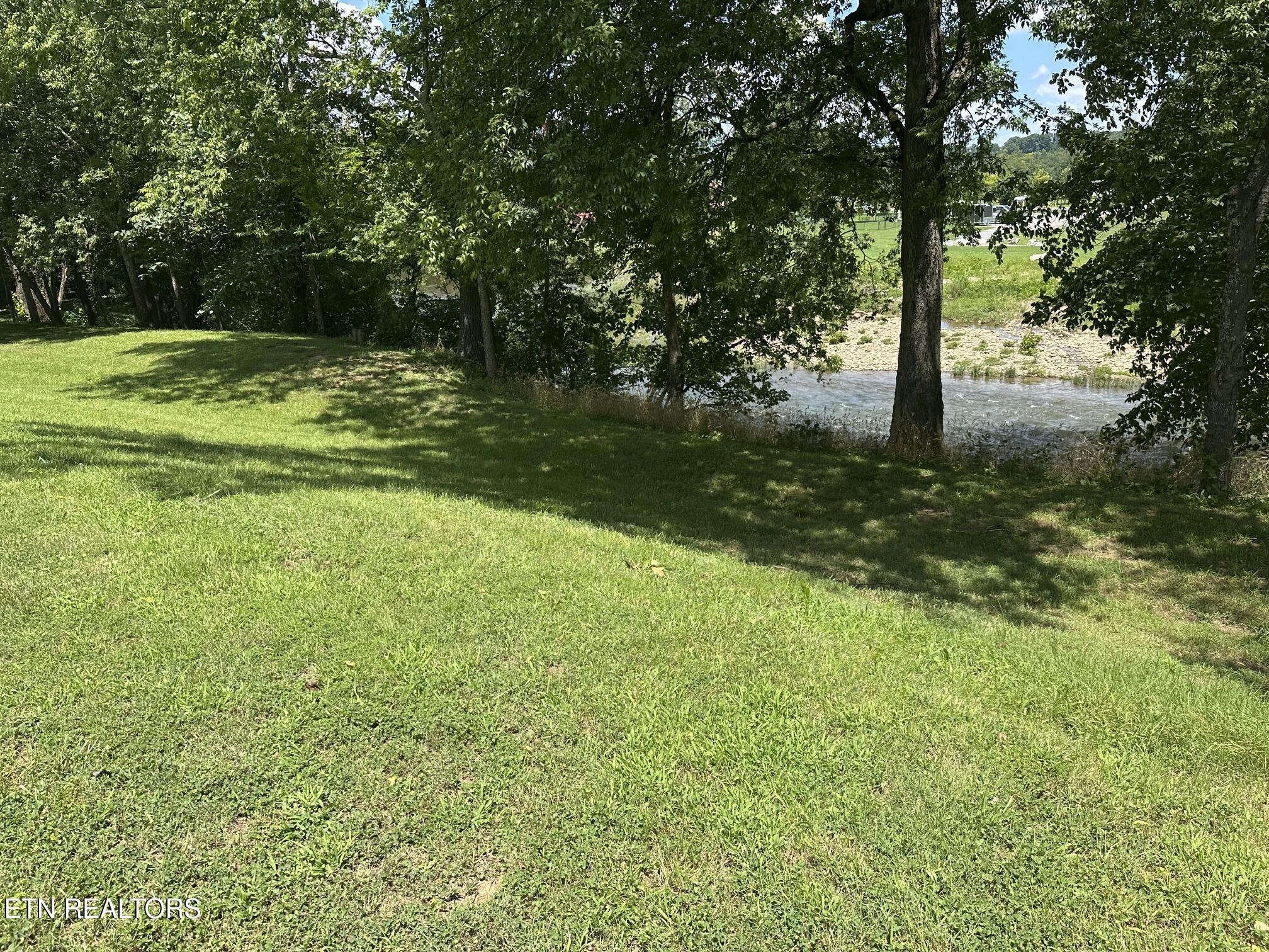 506 Wier Farm Way Pigeon Forge TN 37863