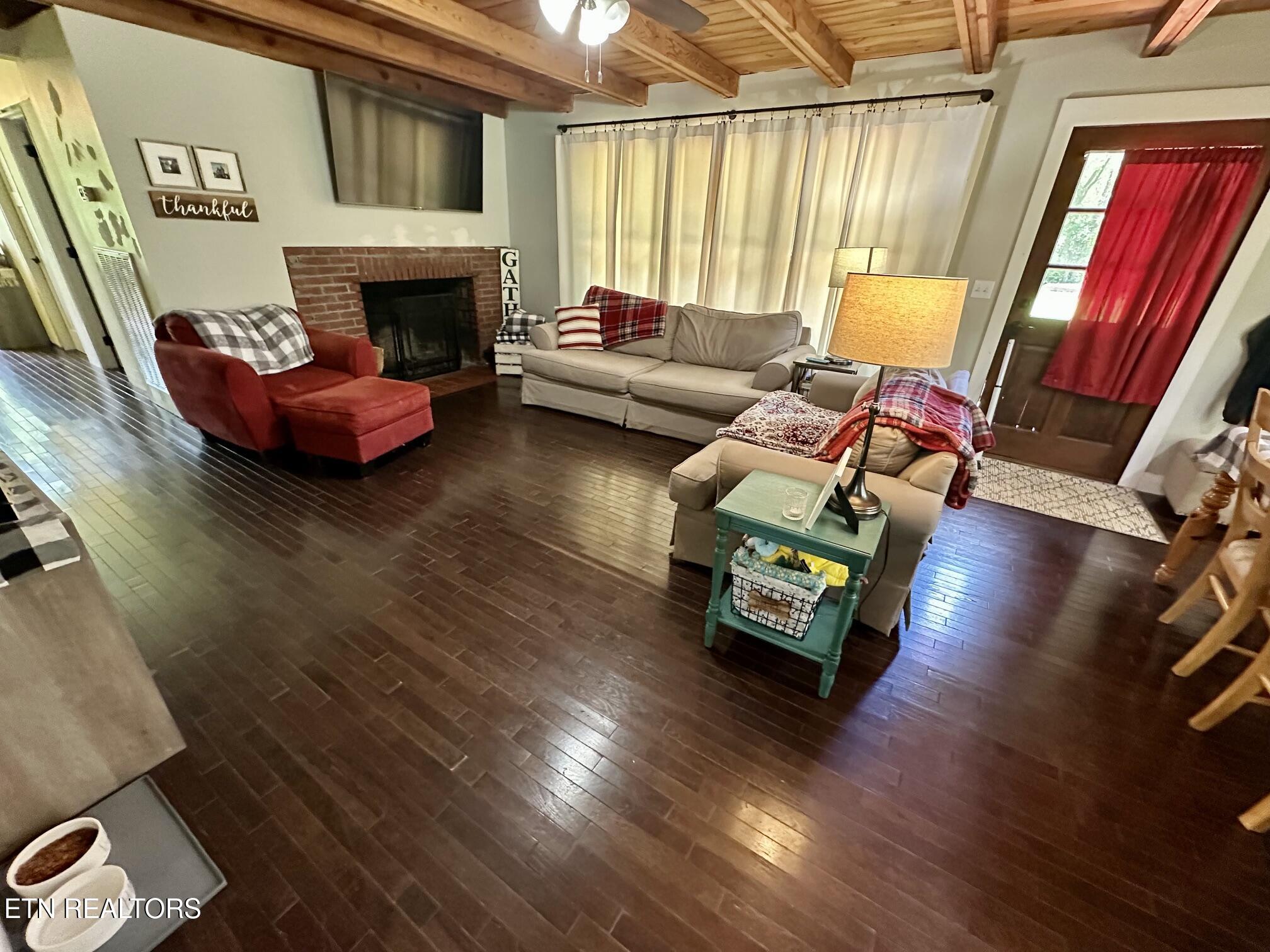 506 Wier Farm Way Pigeon Forge TN 37863
