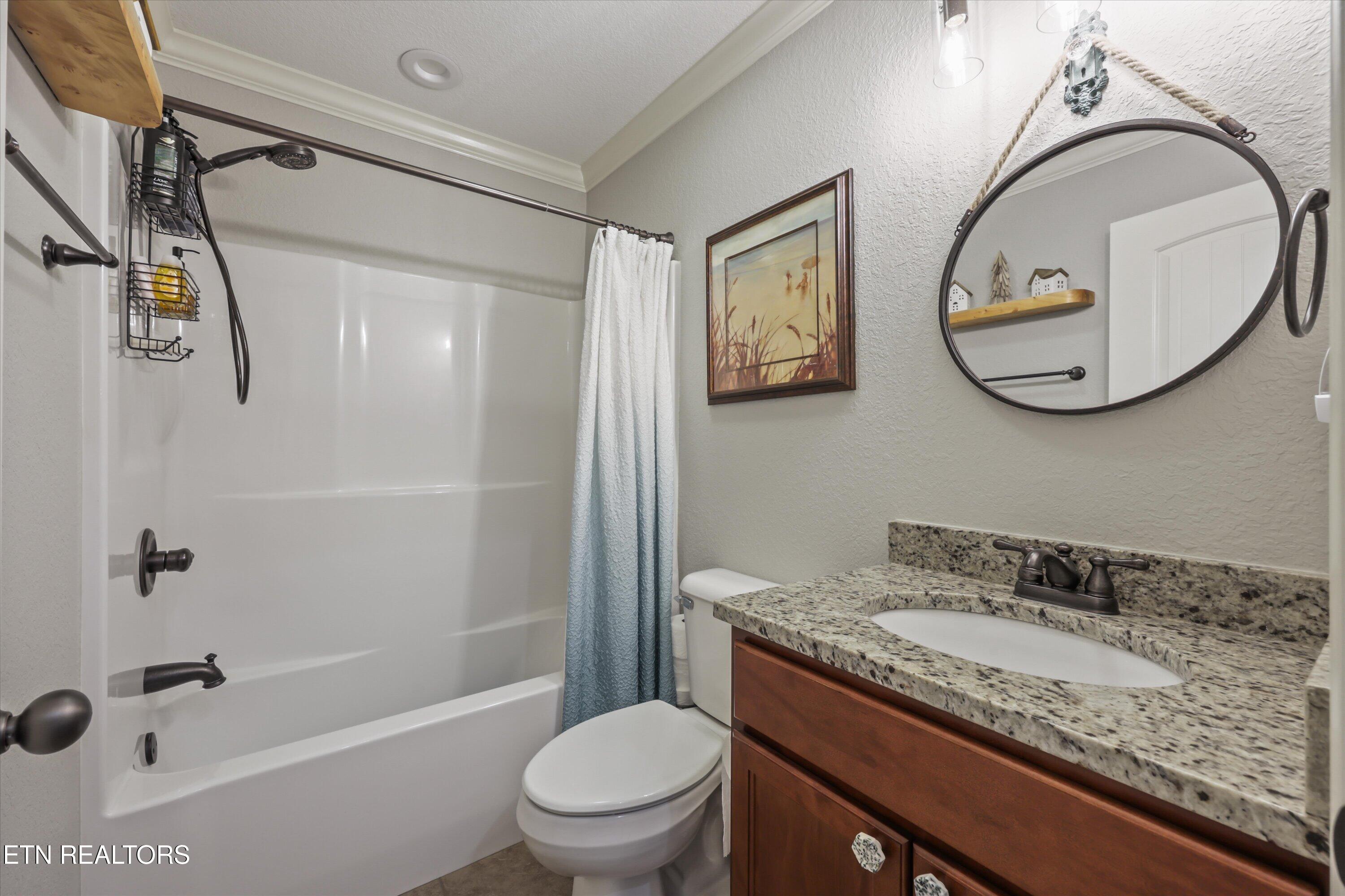 208 Barberry Court Maryville TN 37804