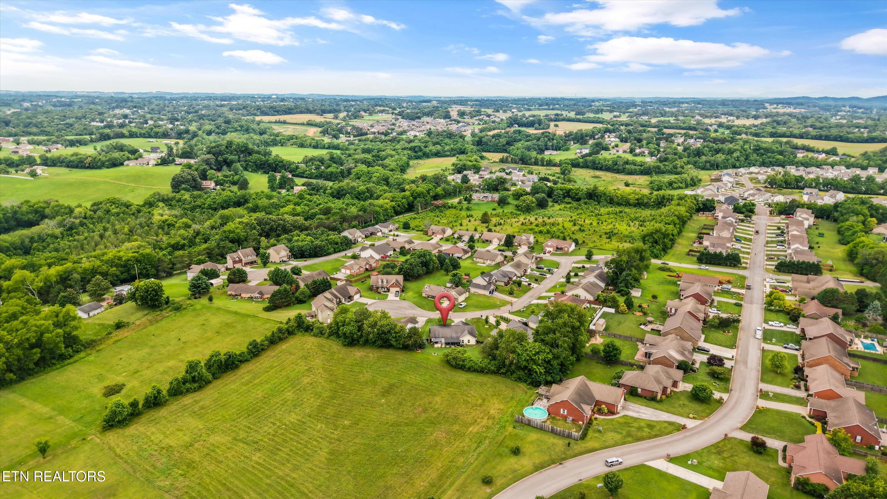 208 Barberry Court Maryville TN 37804