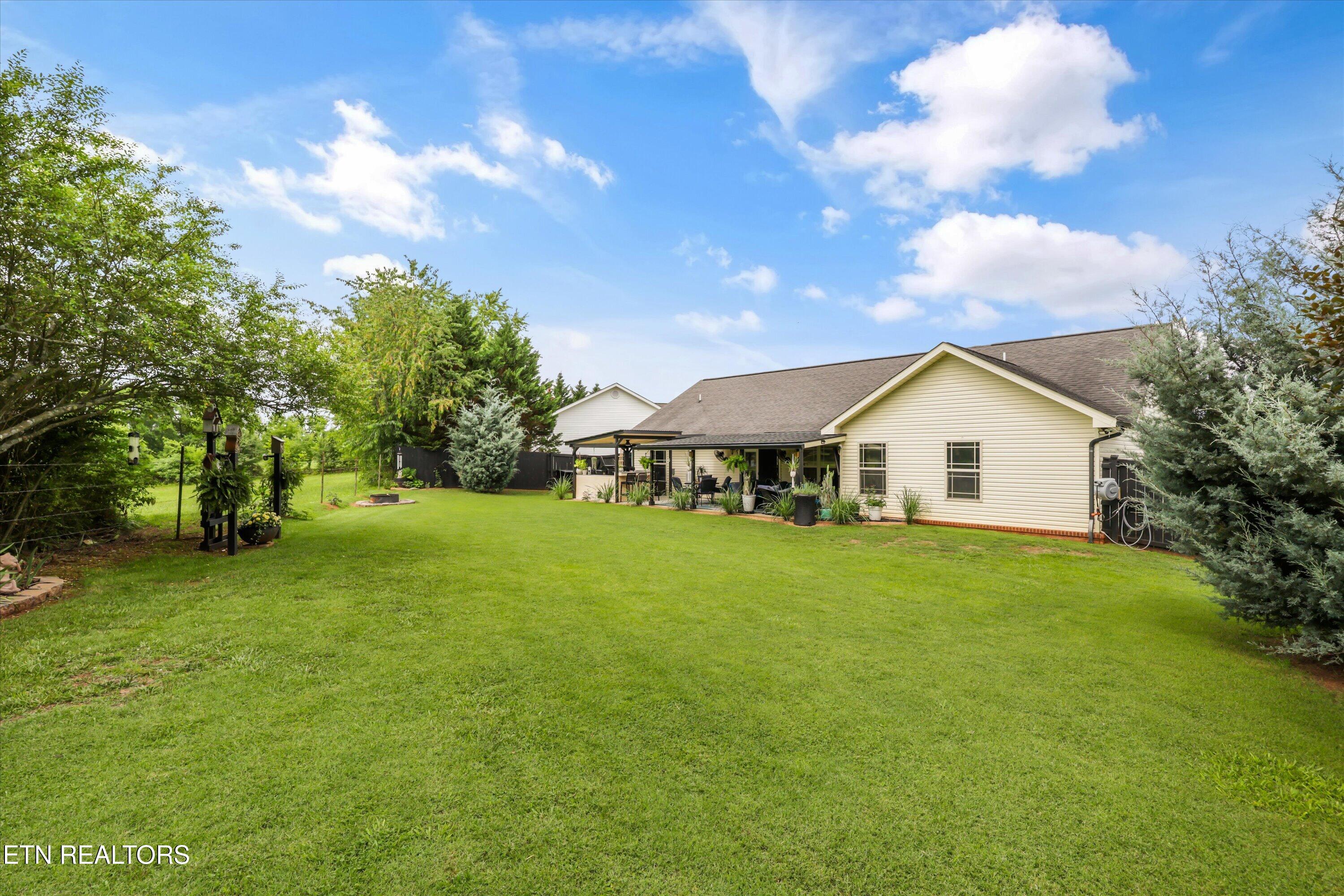 208 Barberry Court Maryville TN 37804