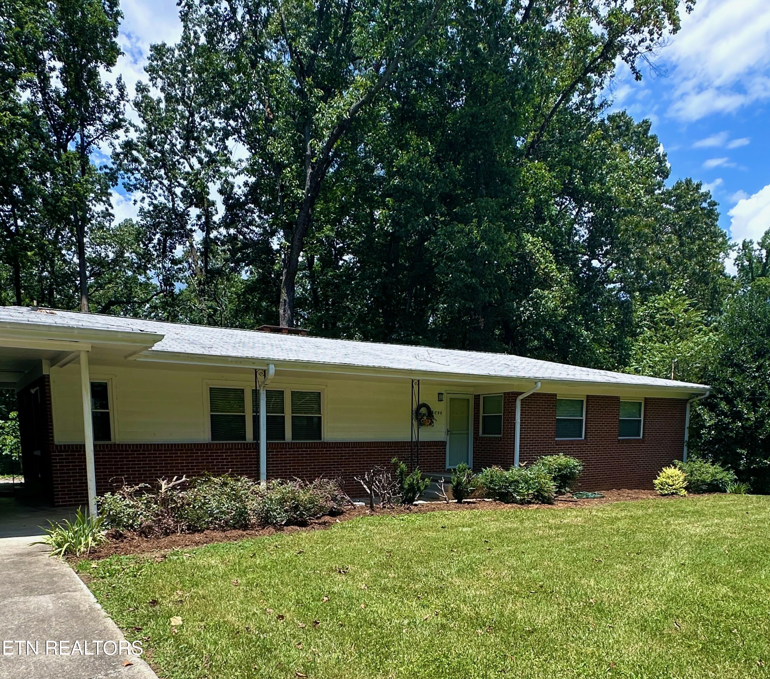 790 W Outer Drive Oak Ridge TN 37830