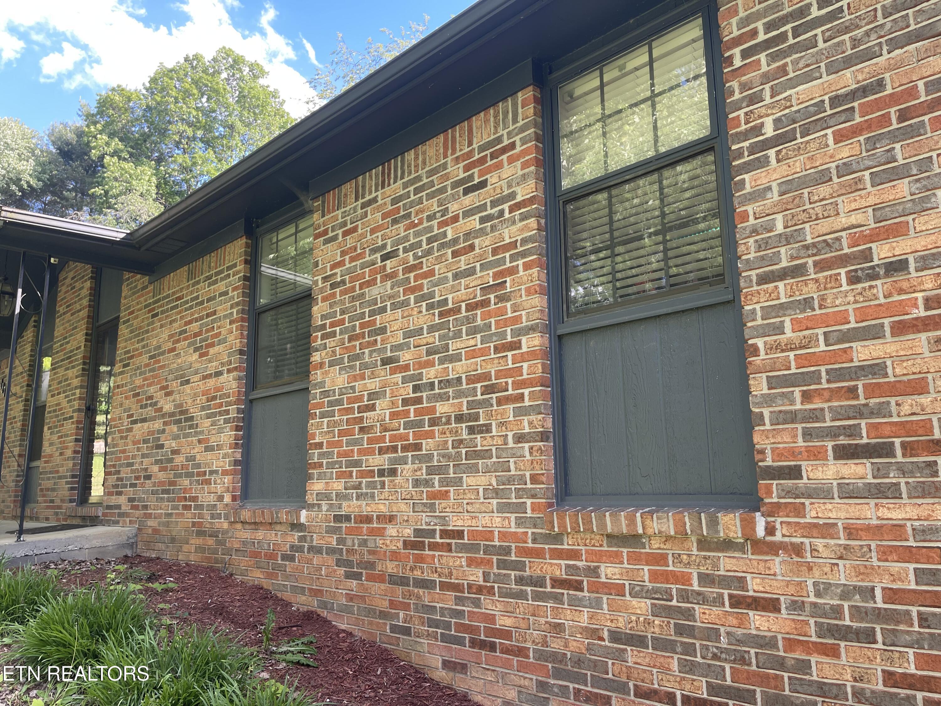 187 Madison Circle Harrogate TN 37752