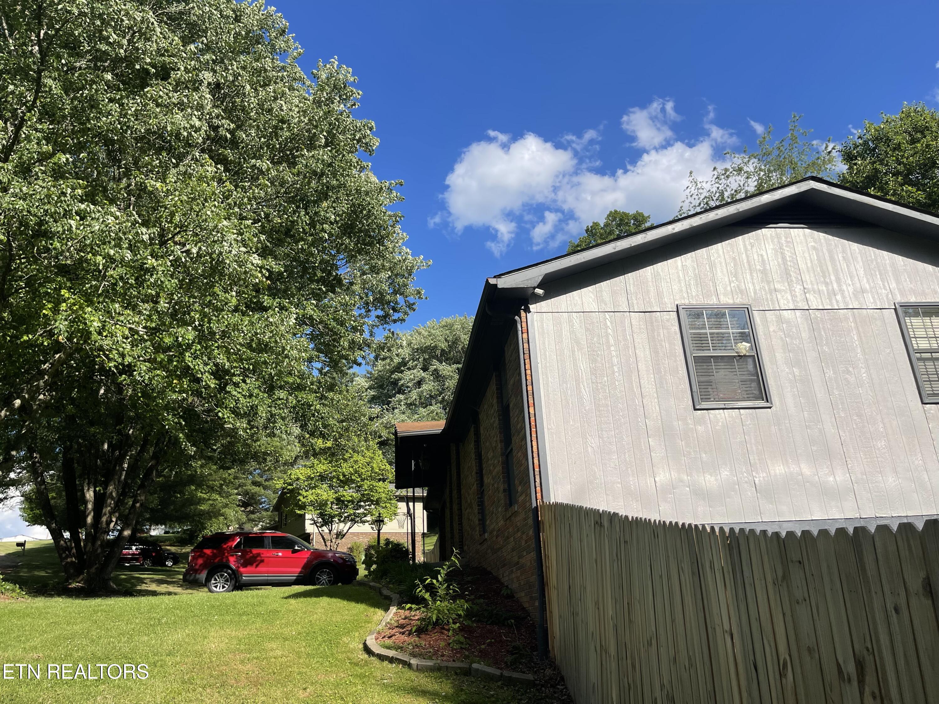 187 Madison Circle Harrogate TN 37752