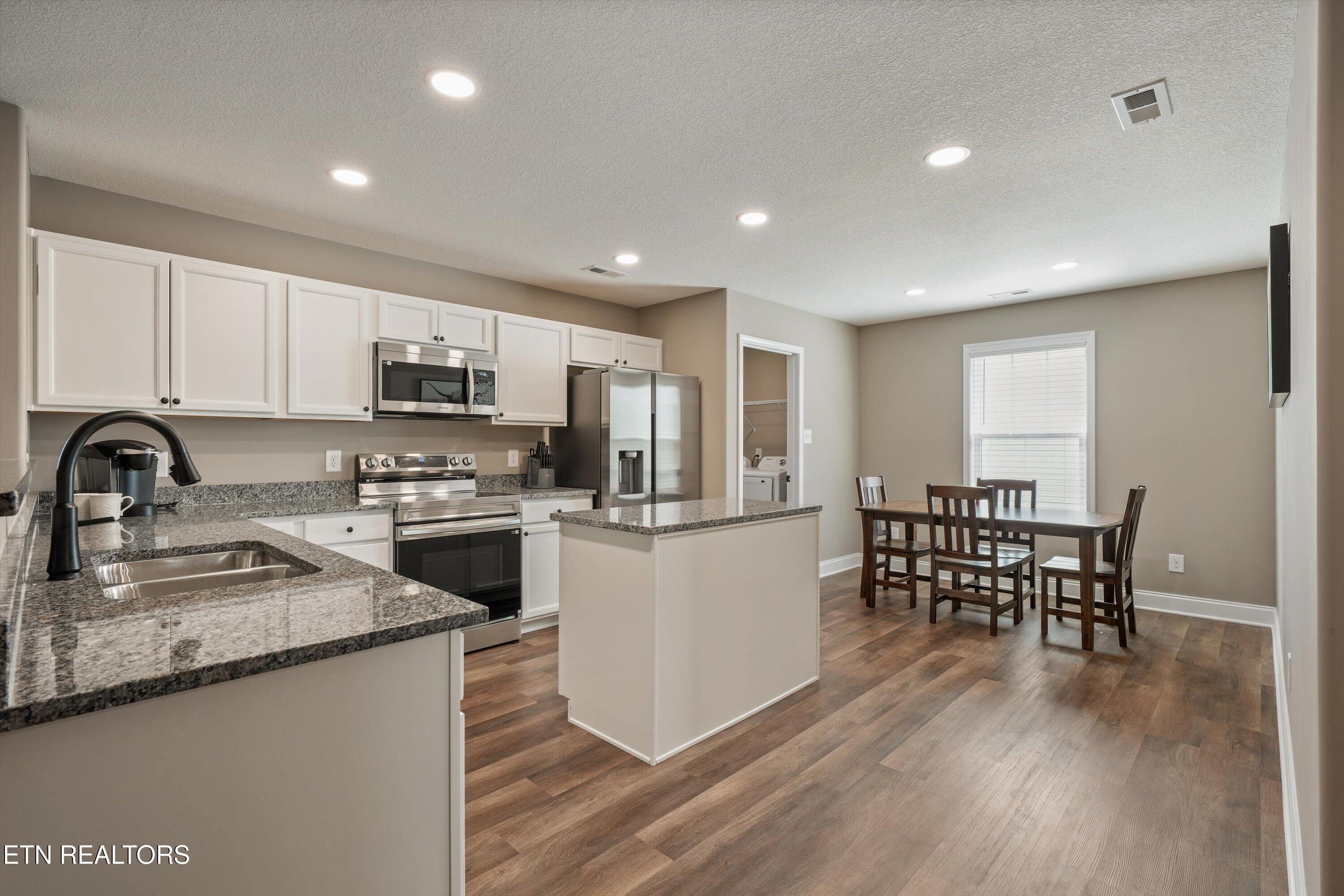 7309 Bonnie Marie Way Knoxville TN 37921
