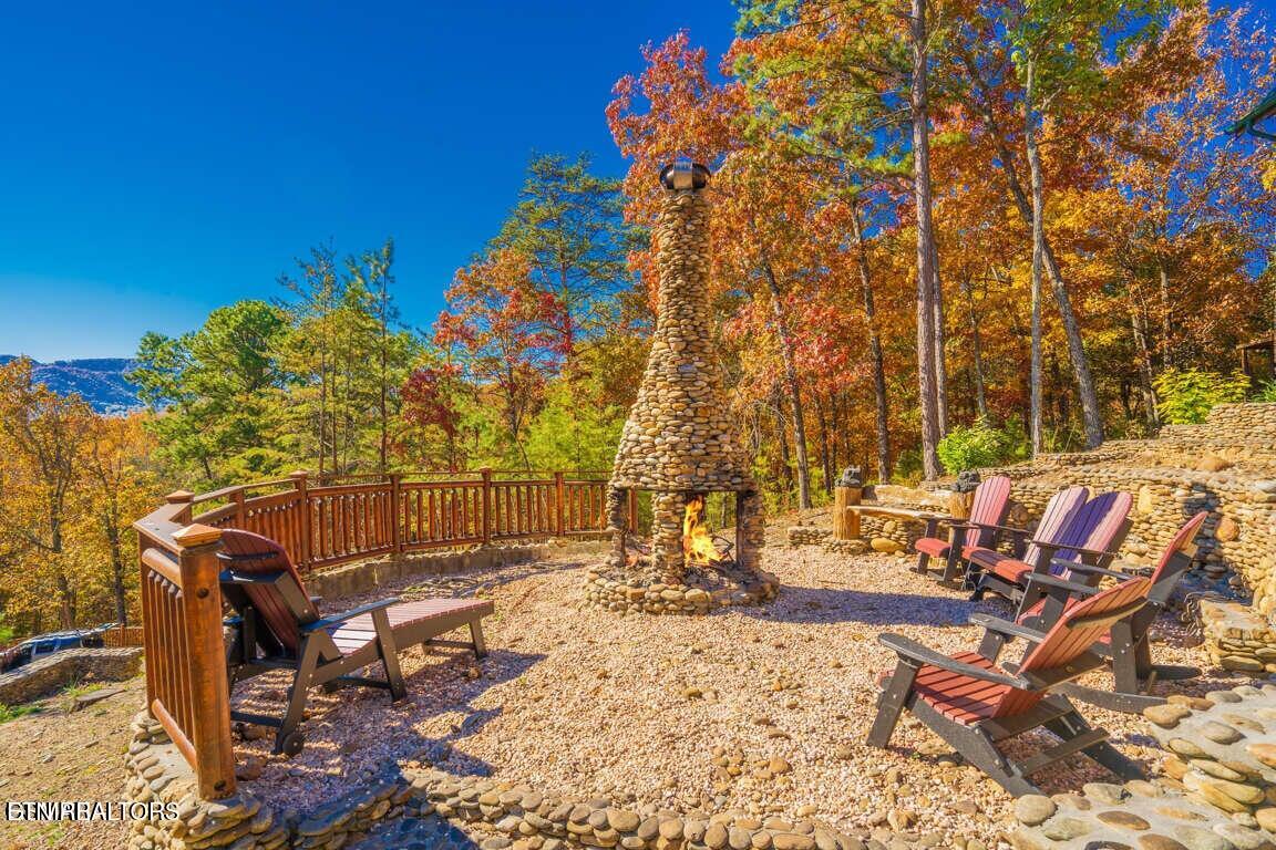 2748/2738 Cats Paw Lane Sevierville TN 37862
