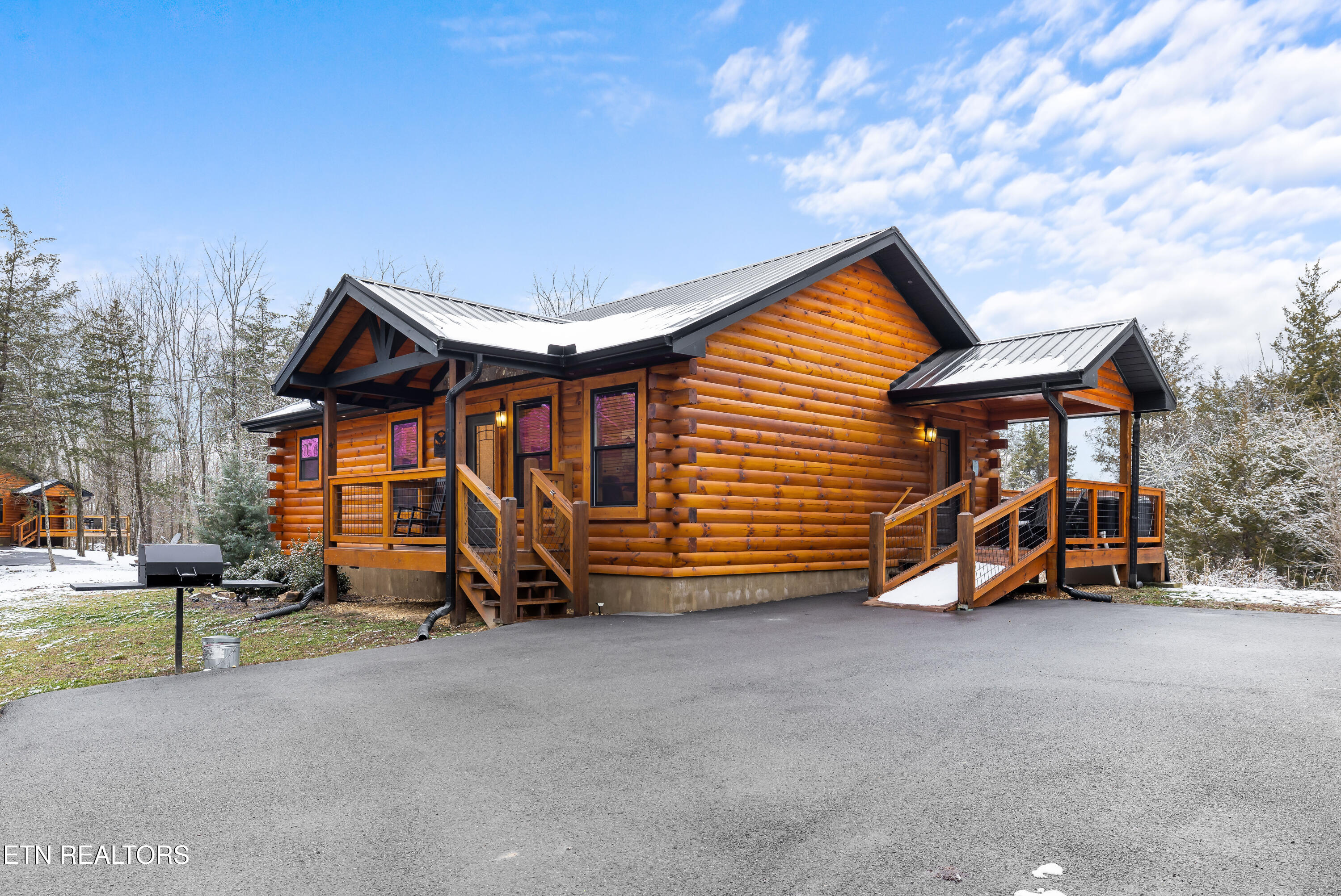 1069 Timberlake Circle Sevierville TN 37876