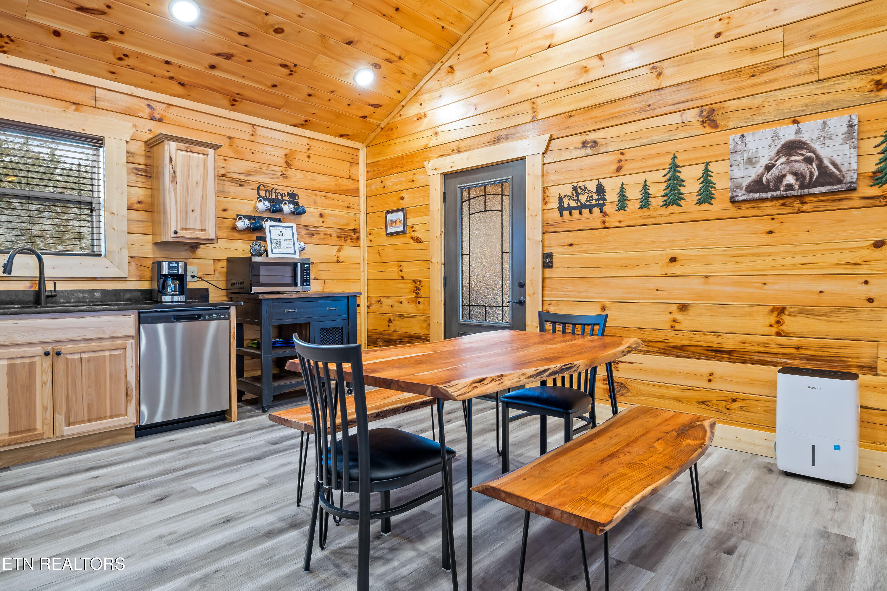 1069 Timberlake Circle Sevierville TN 37876