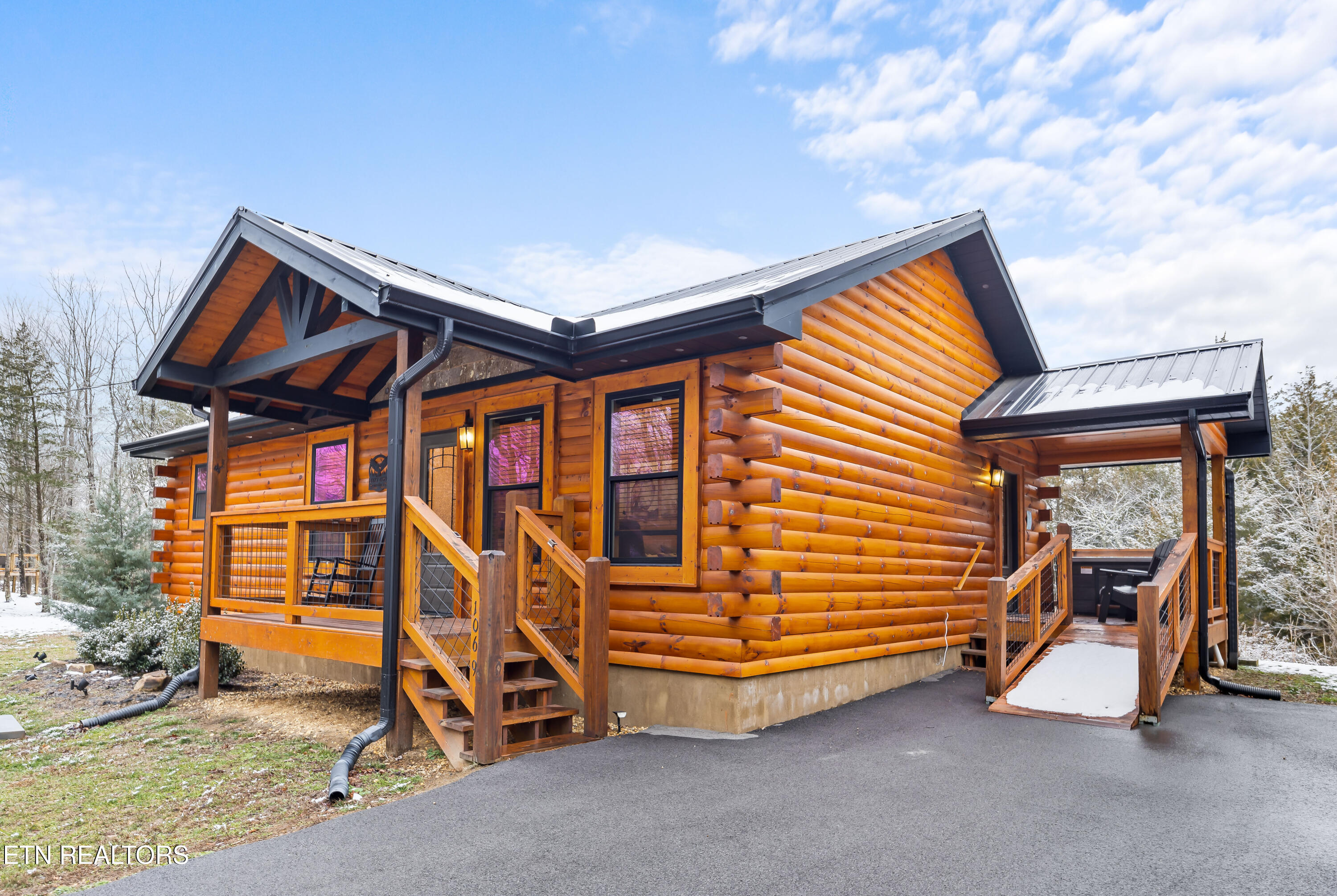 1069 Timberlake Circle Sevierville TN 37876