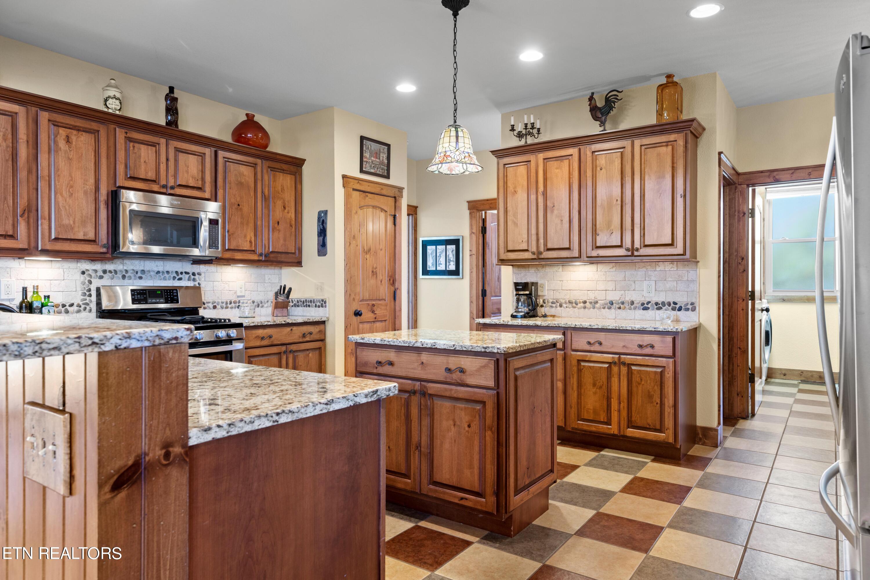1225 Brighton Drive Alcoa TN 37701