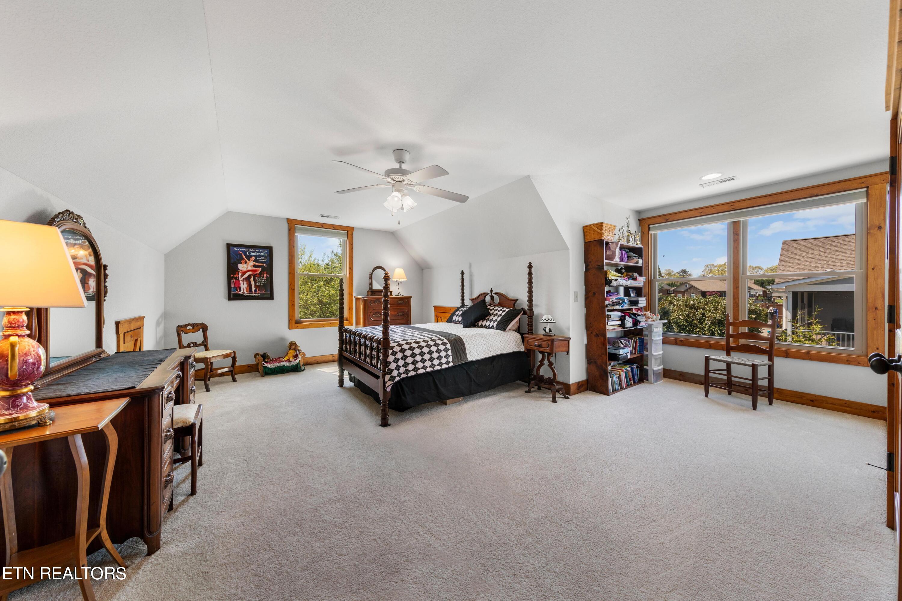 1225 Brighton Drive Alcoa TN 37701