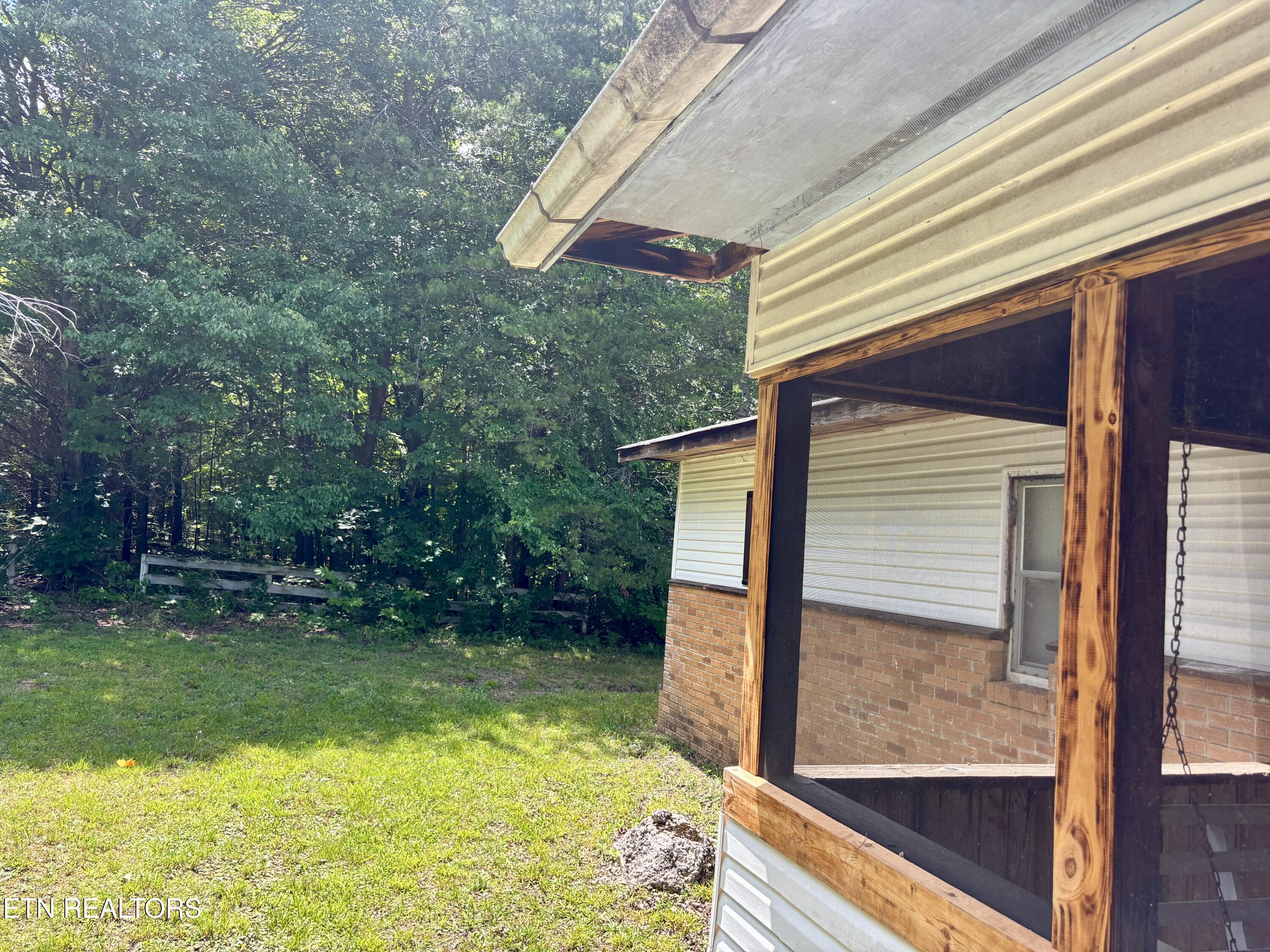 194 Woody Lane Kingston TN 37763