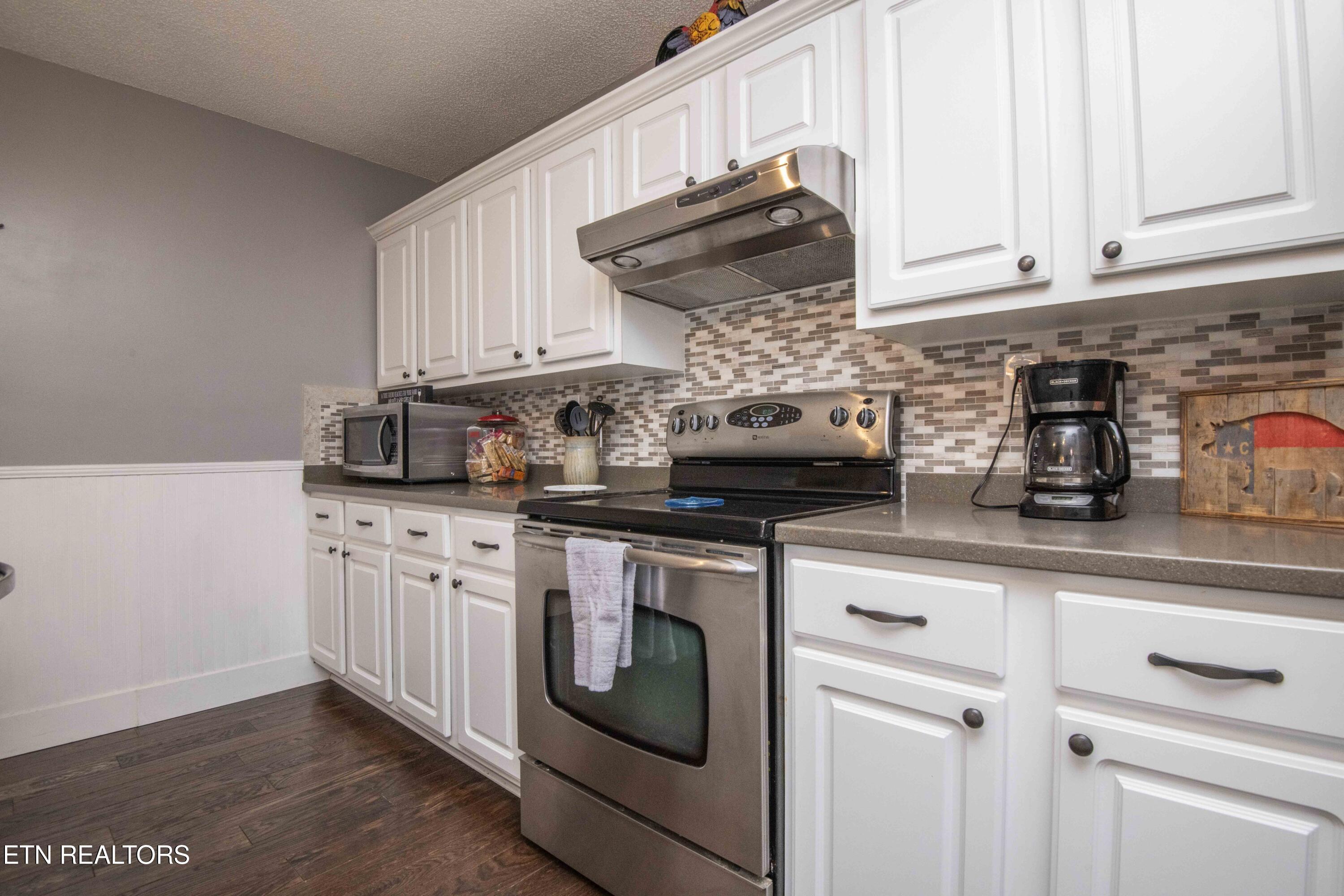 450 Hardin Drive Lenoir City TN 37772