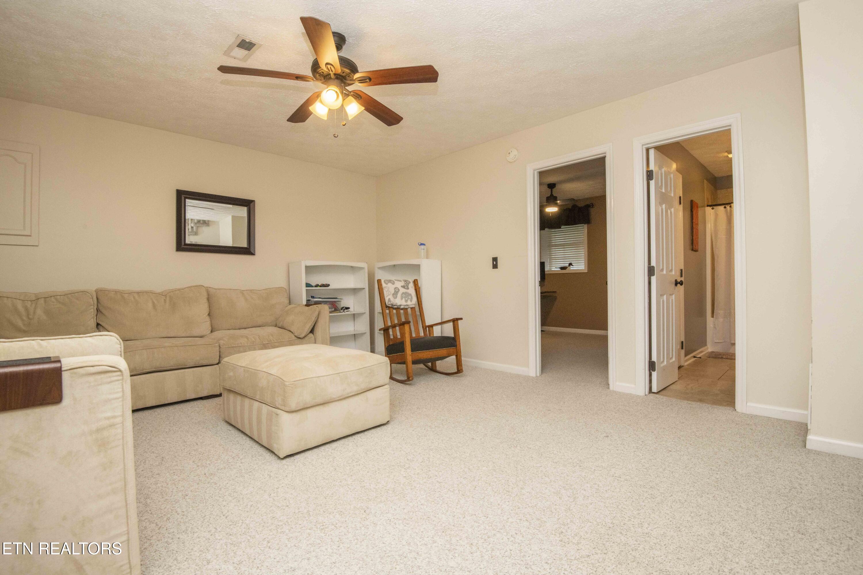 450 Hardin Drive Lenoir City TN 37772