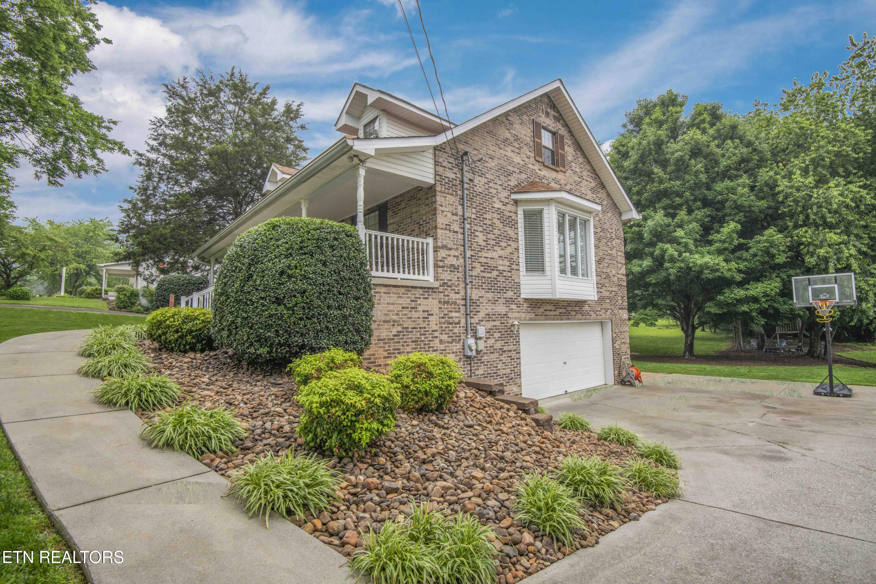 450 Hardin Drive Lenoir City TN 37772