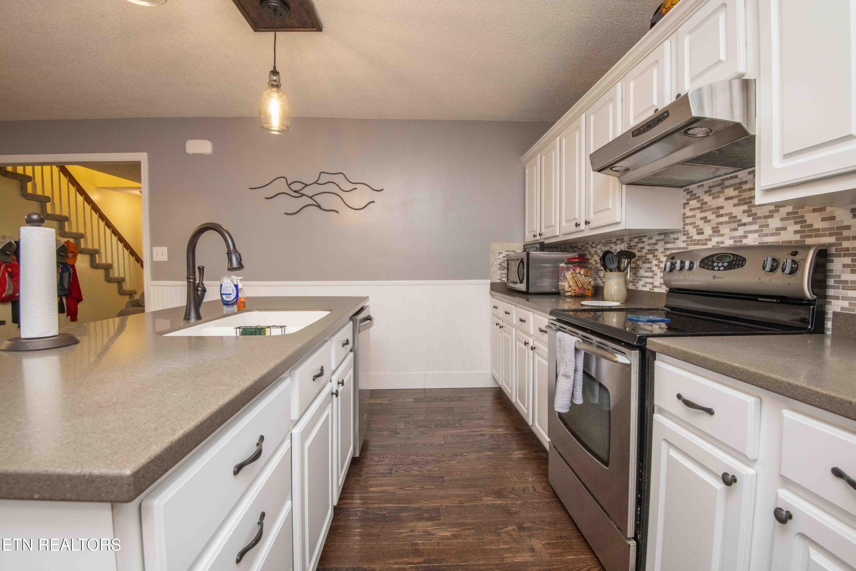 450 Hardin Drive Lenoir City TN 37772