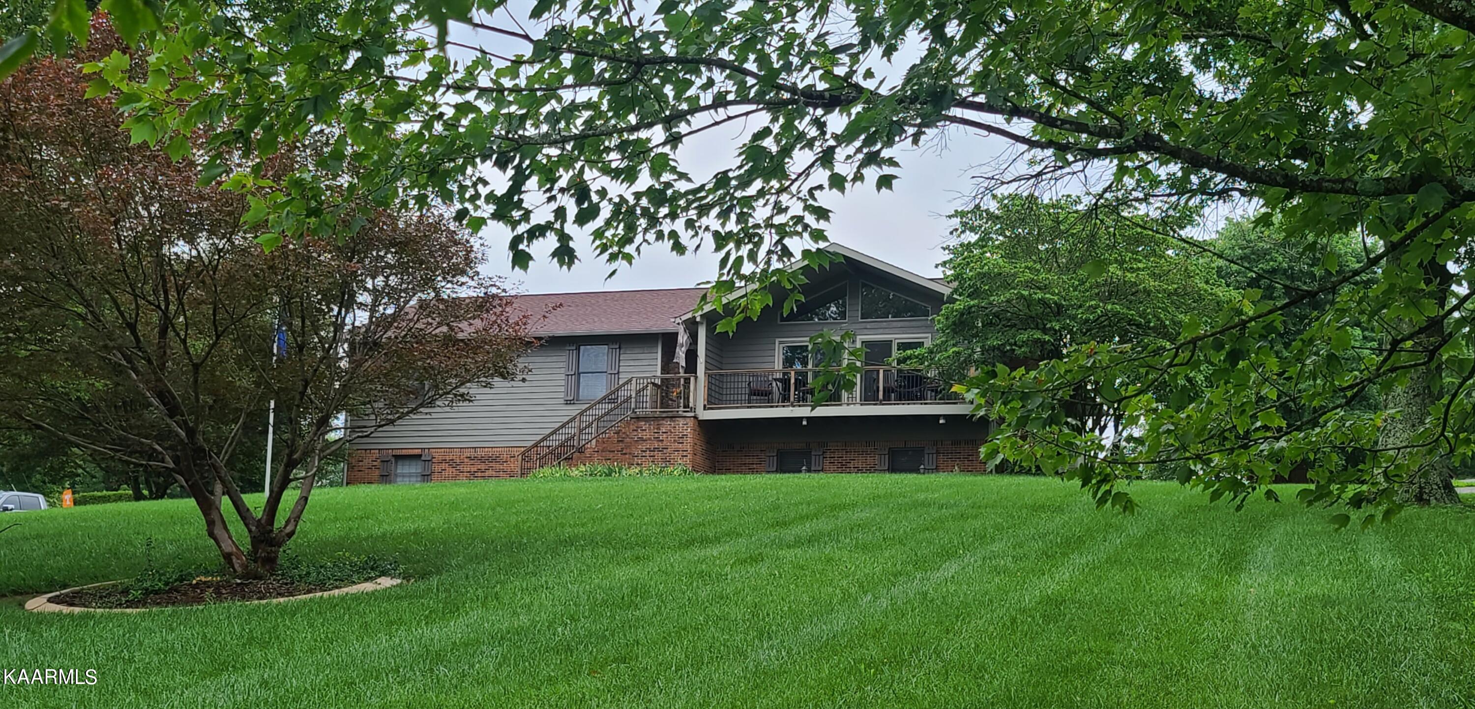 2118 Carpenters Grade Road Maryville TN 37803