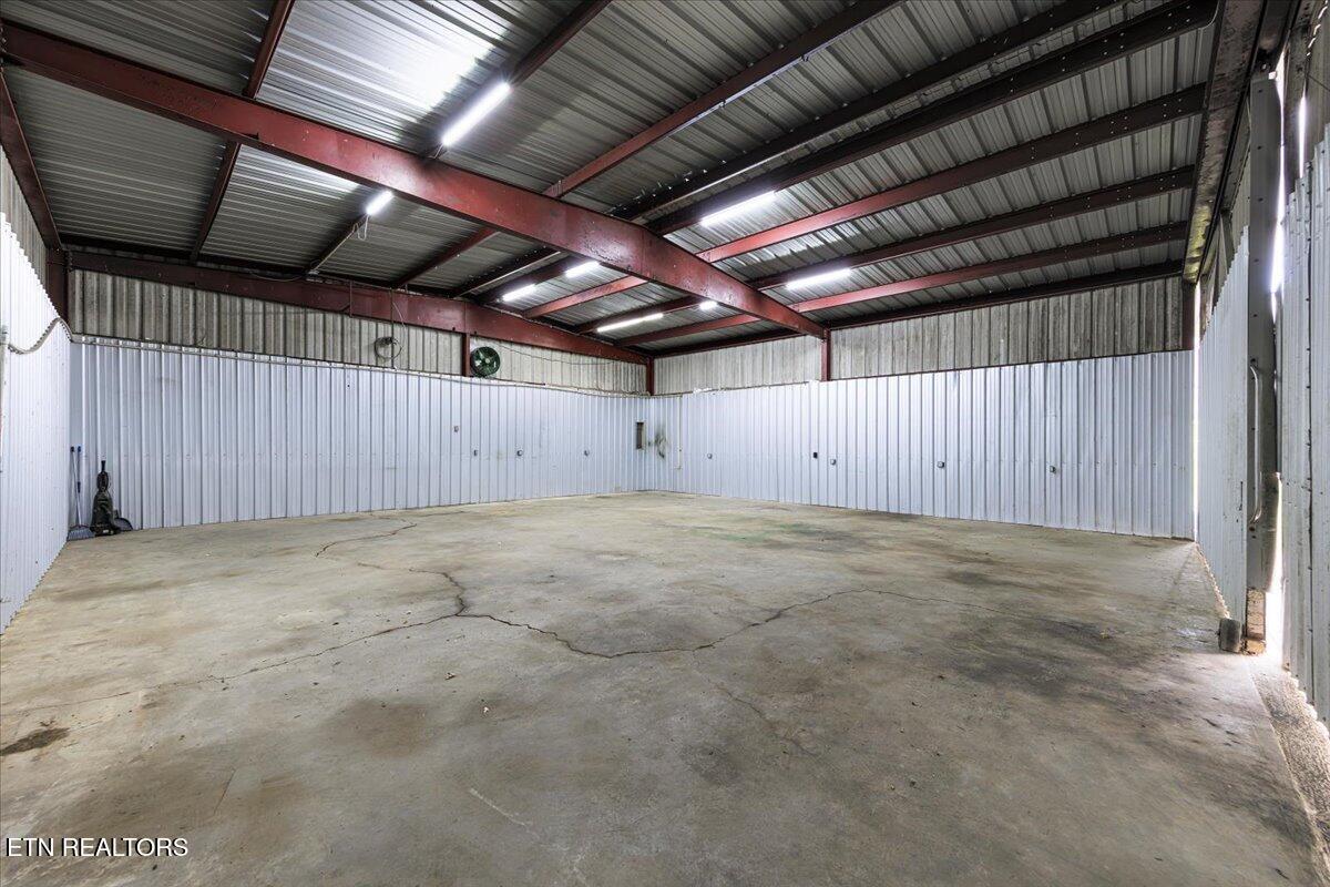 186 Shetland Road Lafollette TN 37766