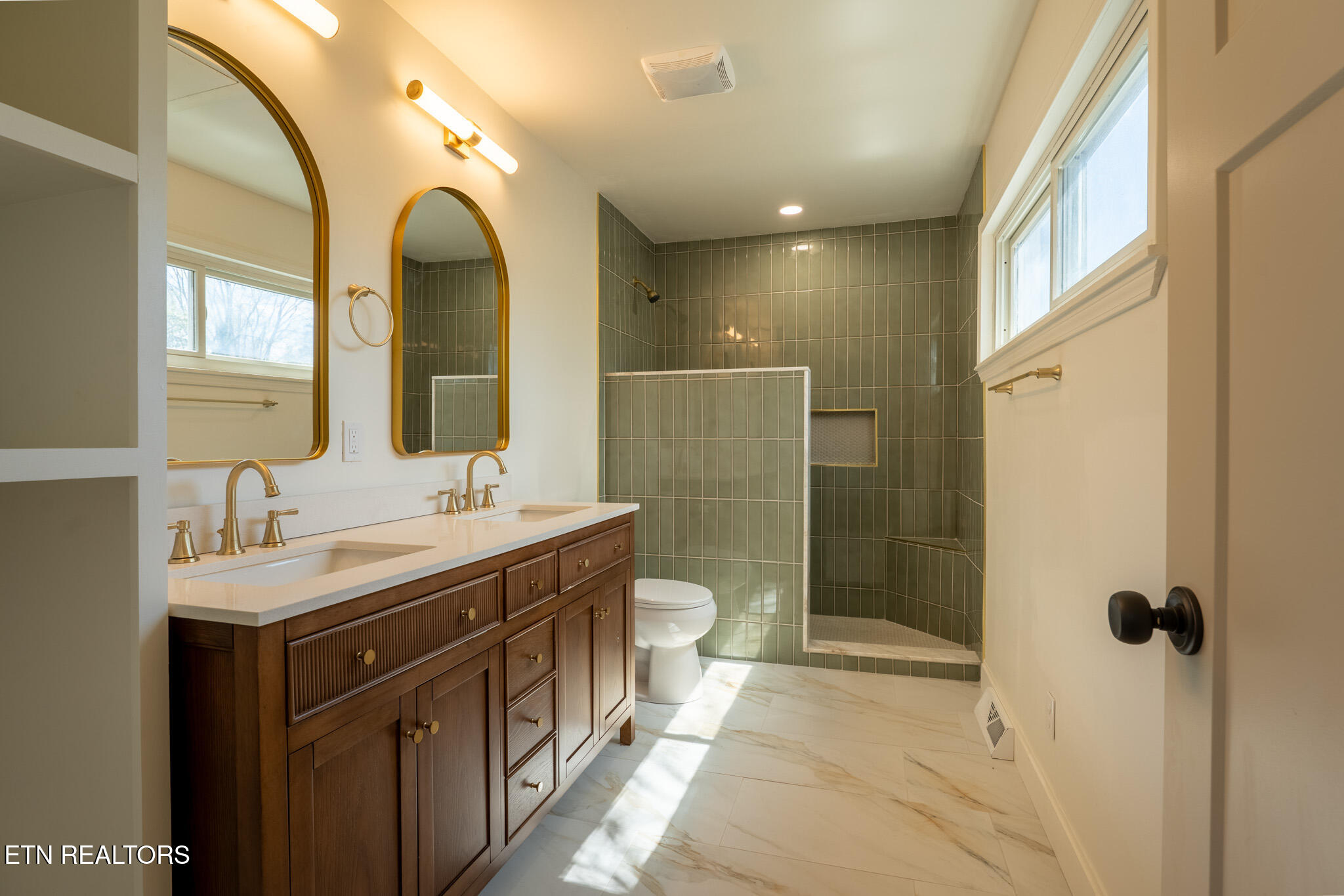 127 Tabor Road Oak Ridge TN 37830